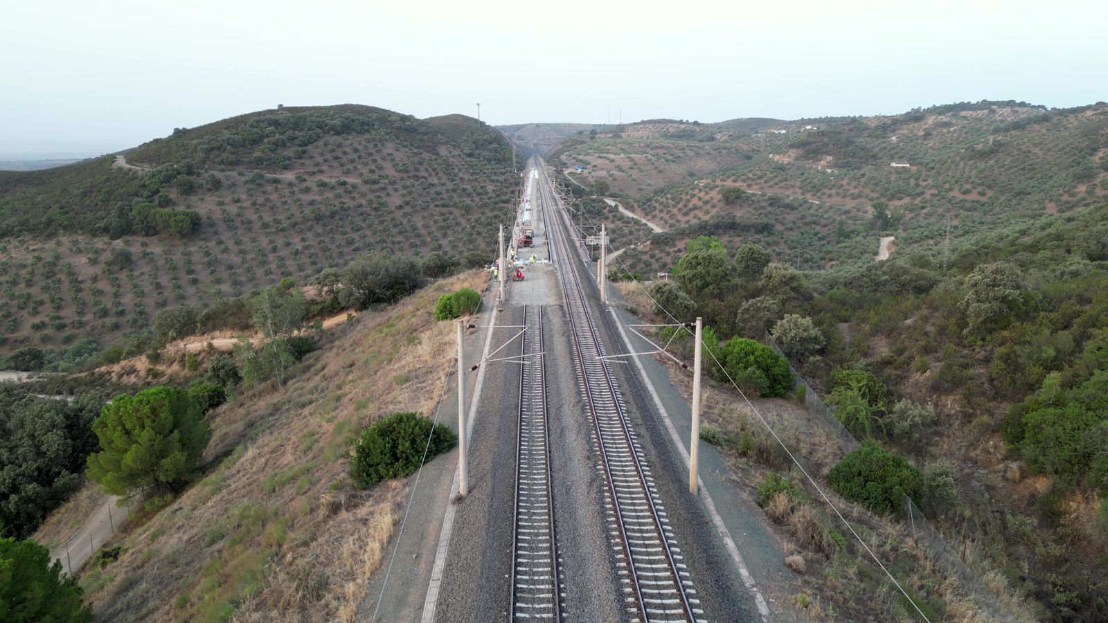 Detalle de una de las actuaciones de la alta velocidad Madrid-Sevilla.