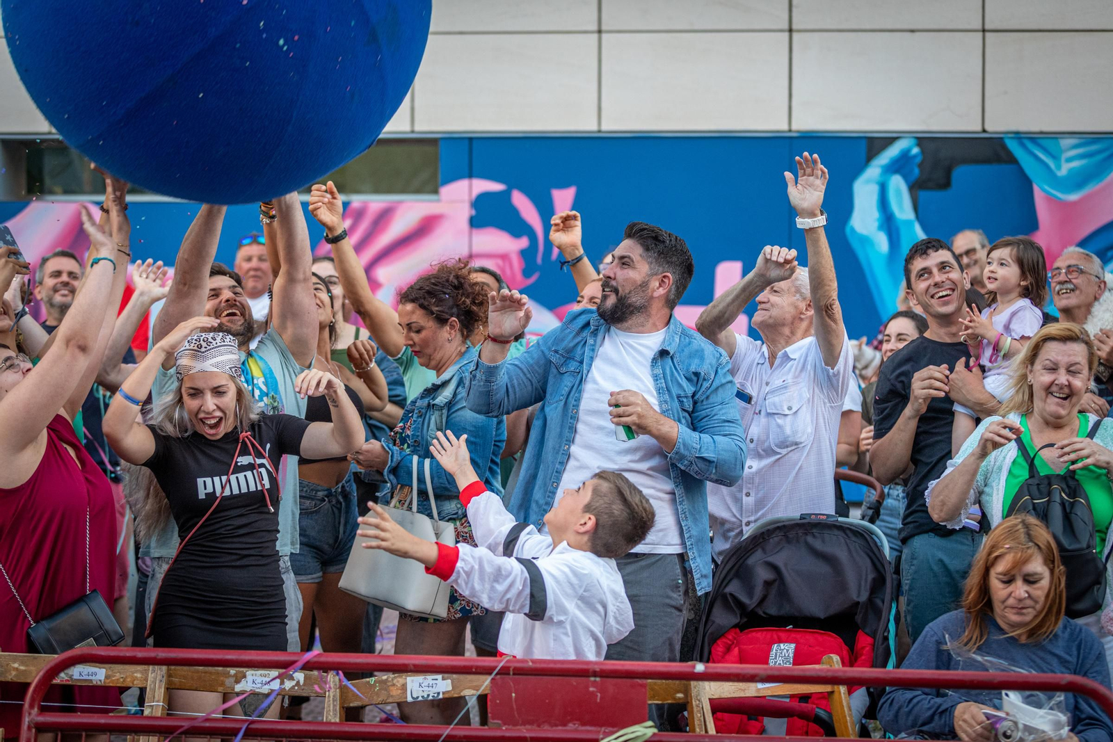 La cabalgata del Carnaval de Cádiz 2022, en imágenes