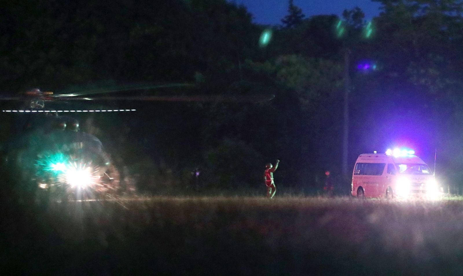 Rescate de los niños atrapados en una cueva de Tailandia