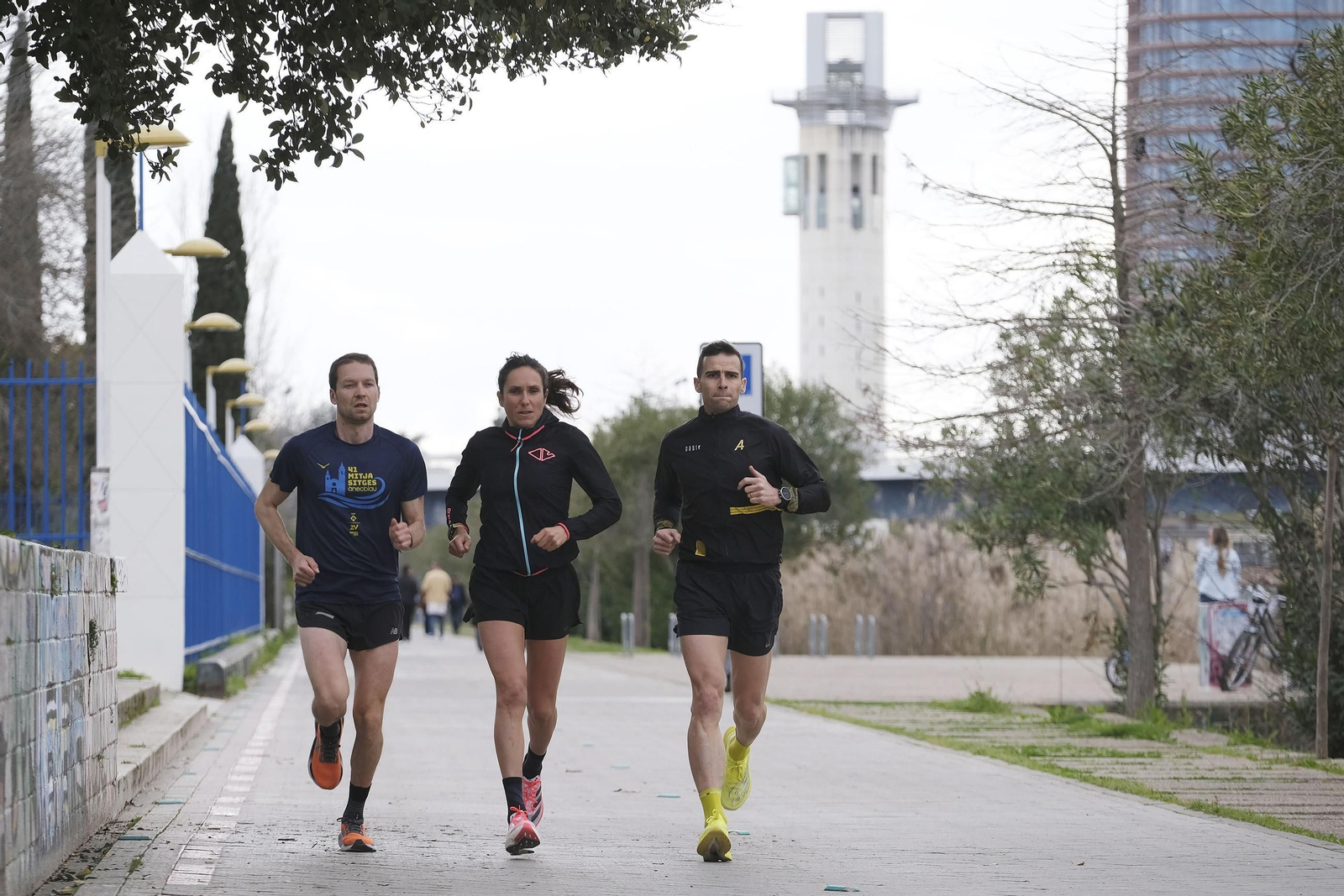 La víspera del maratón de Sevilla en fotos