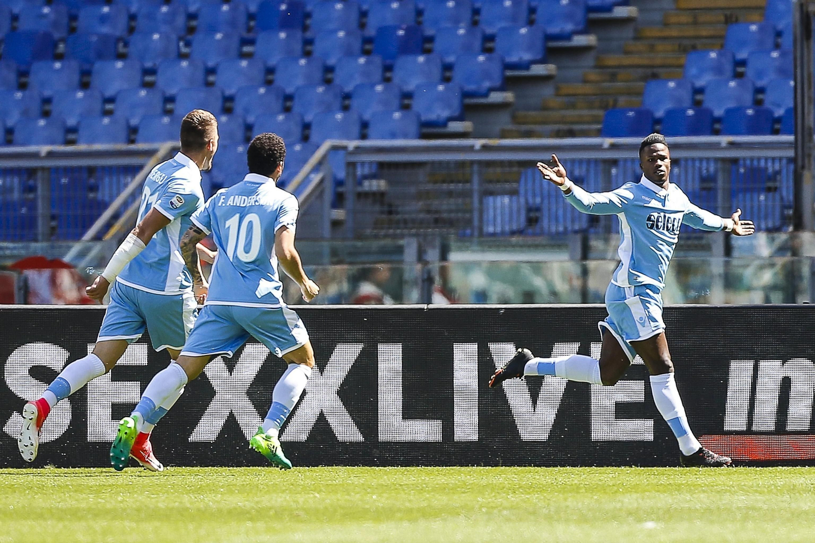 Keita Baldé celebra el 1-0 que hizo ayer a la Sampdoria.