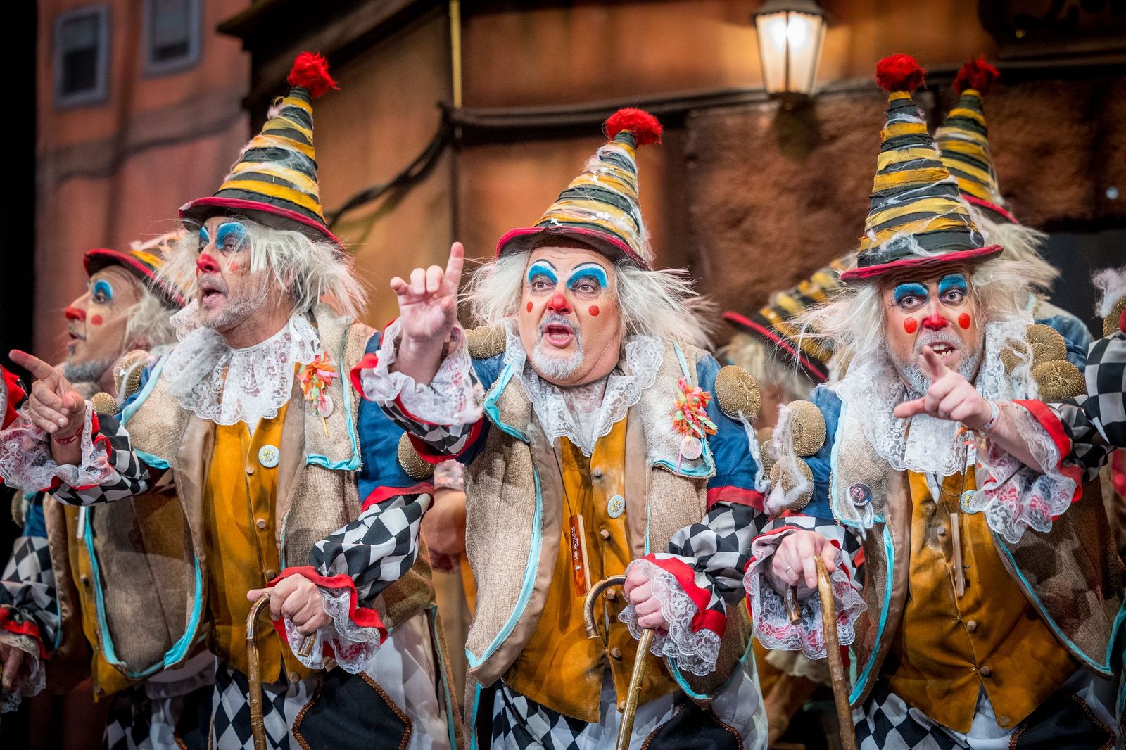 Búscate en las mejores imágenes de la sexta sesión de preliminares del COAC 2026