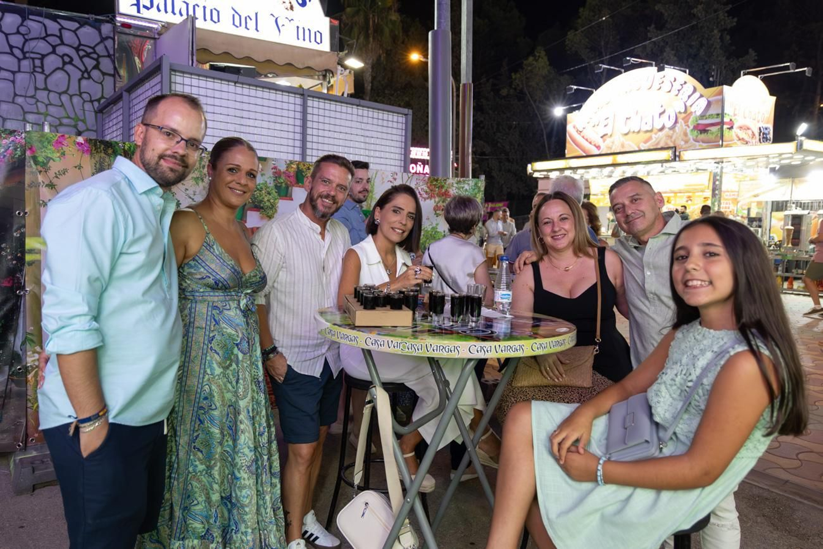 Pasacalles inaugural, fuegos artificiales e iluminación de la portada de feria y del recinto ferial de la Feria de San Bartolomé en Martos