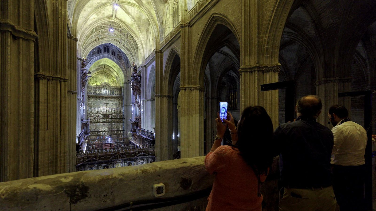 Una imagen de las visitas nocturnas a la Catedral.