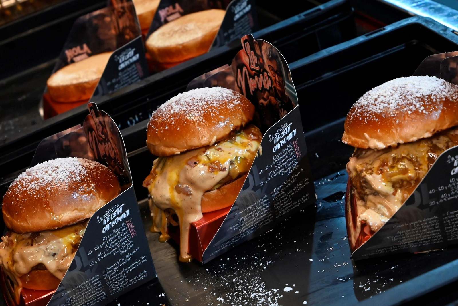 The champions burger (11495355).jpg