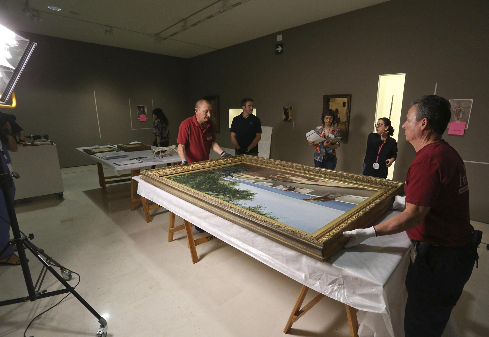 Fotos del montaje de la nueva exposición del Museo Carmen Thyssen