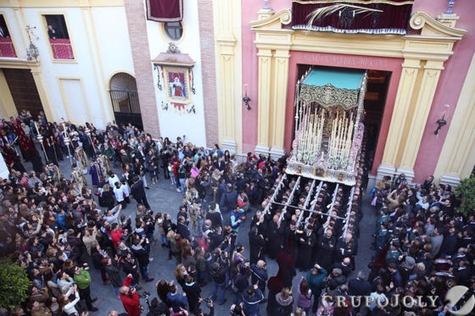 Foto: J. Albiñana · L. M. Gómez Pozo