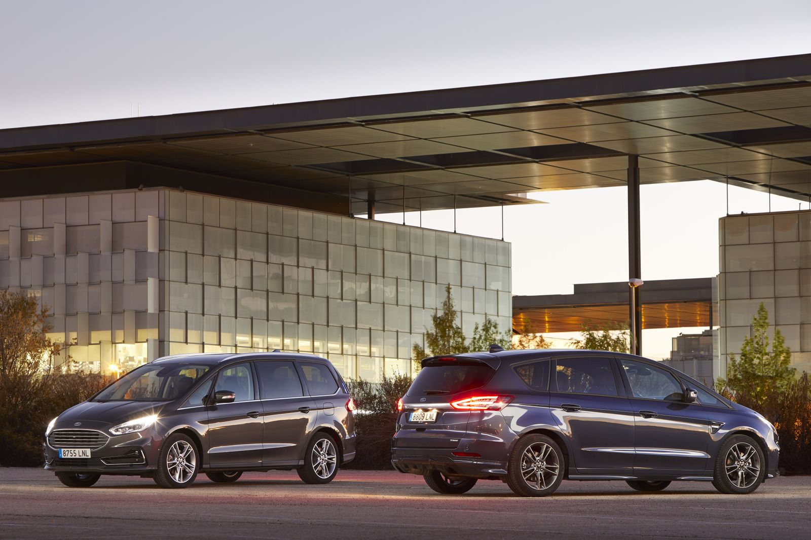 Ford cambia en los Galaxy y S-Max los Diesel por sistemas de propulsión híbridos