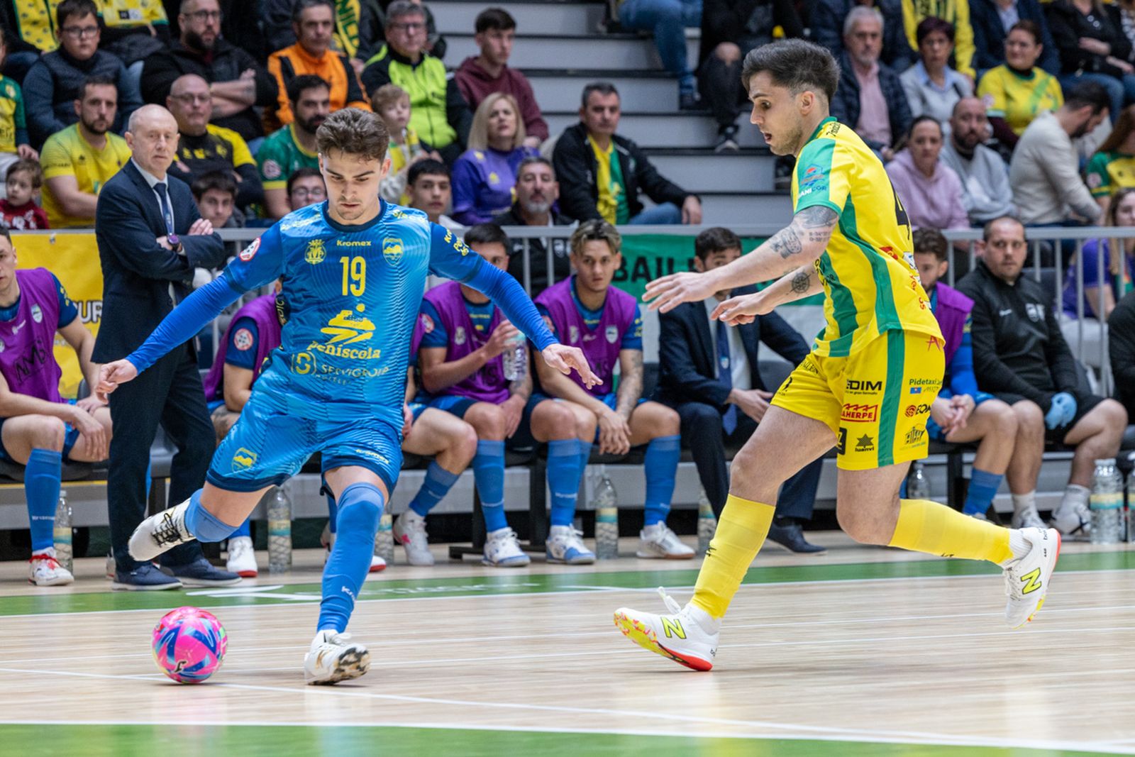 Las mejores imágenes del empate entre Jaén Paraíso Interior FS y Servigroup Peñíscola