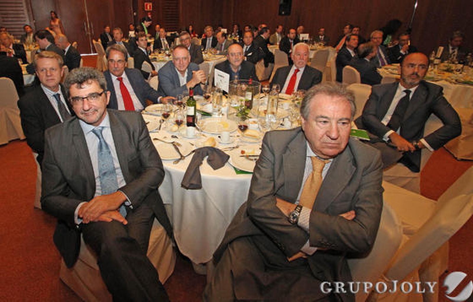 Antonio Gutiérrez-Limones, Jaime Montaner, Eugenio Domínguez, Pablo Antonio Fernández, José Caballos, Francisco Rodríguez, José Miguel Caballero y Manuel Muñoz.

Foto: Belen Vargas/Juan Carlos Vazquez/Manuel Gomez