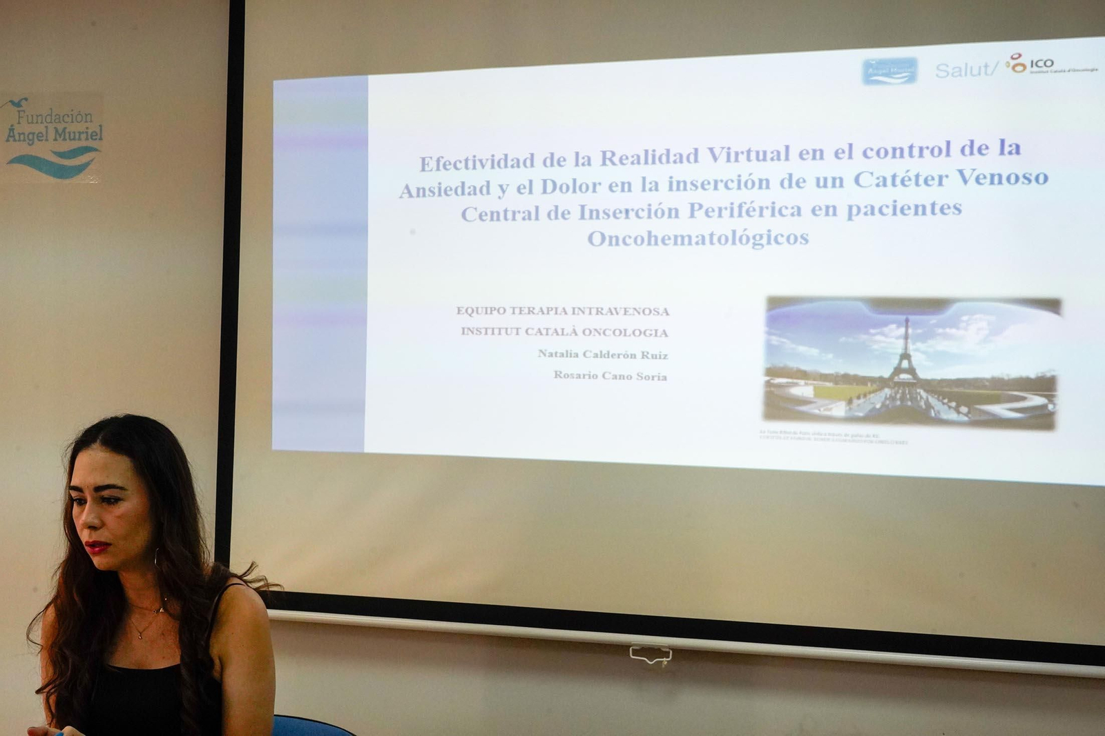 Imágenes del acto de entrega del VI premio de enfermería en cuidados oncológicos y paliativos