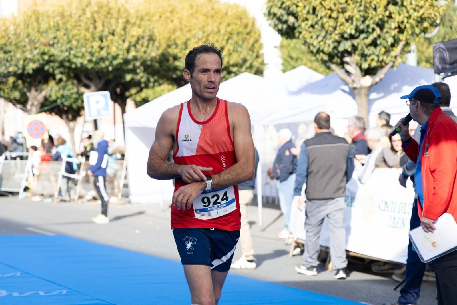 En imágenes: multitudinaria e histórica XXIX Media Maratón 'Ciudad de Jaén' y 10k en memoria de Paco Manzaneda (2)
