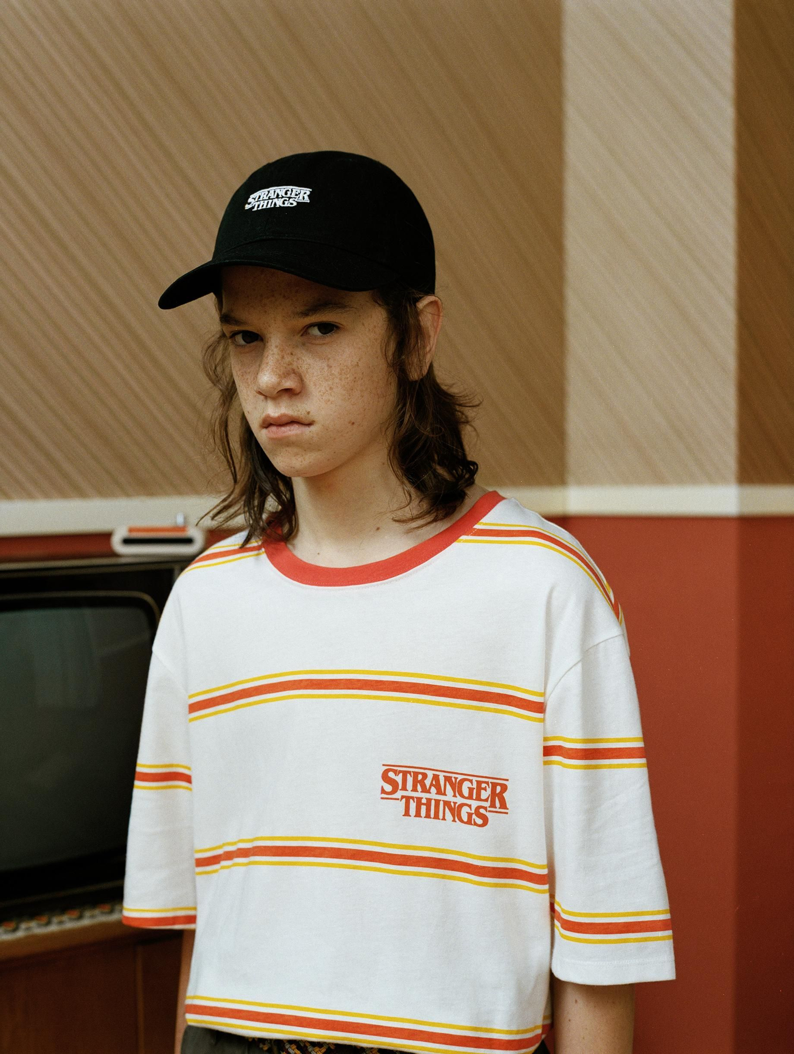Si eres fan de Stranger Things no puedes perderte la nueva colección de Pull and Bear, ni su editorial
