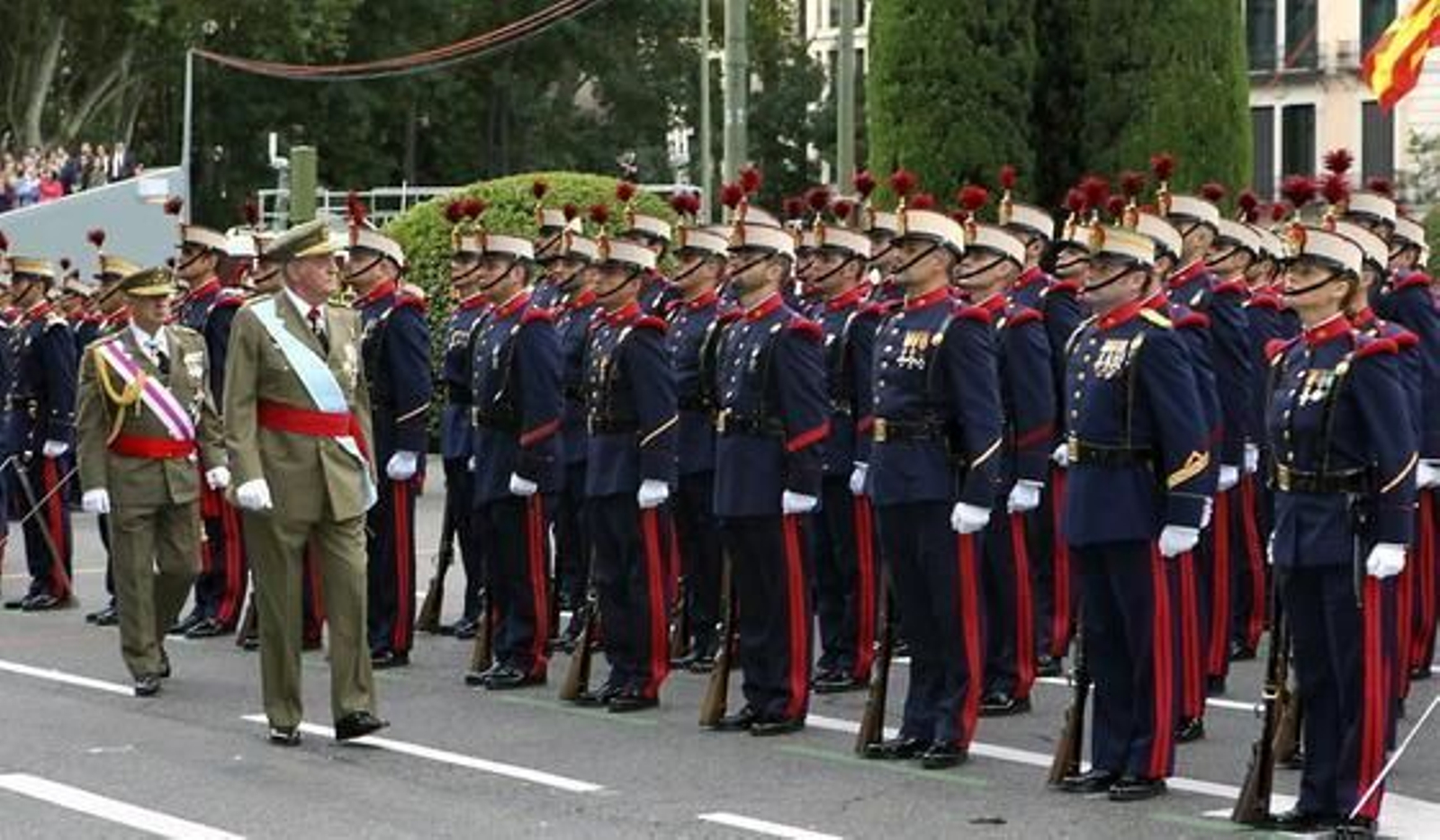 El Rey y la Familia Real presiden el desfile y las celebraciones de la Fiesta Nacional.  Foto: Efe