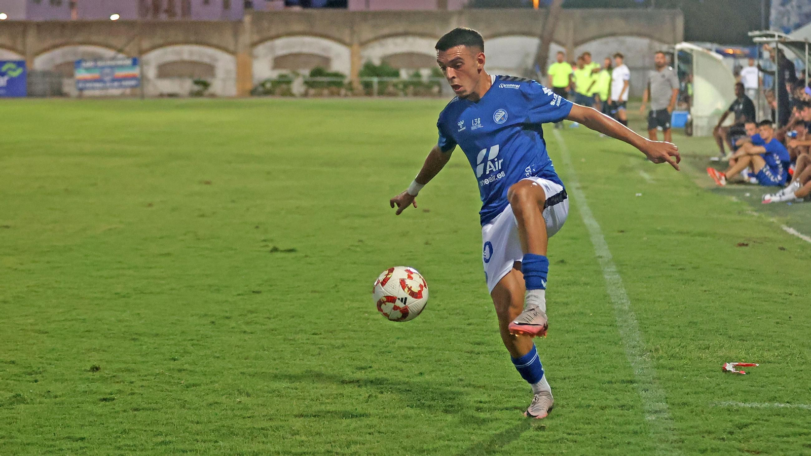 Imágenes del Trofeo de la Copa y la Venencia entre el Jerez Industrial y el Xerez DFC
