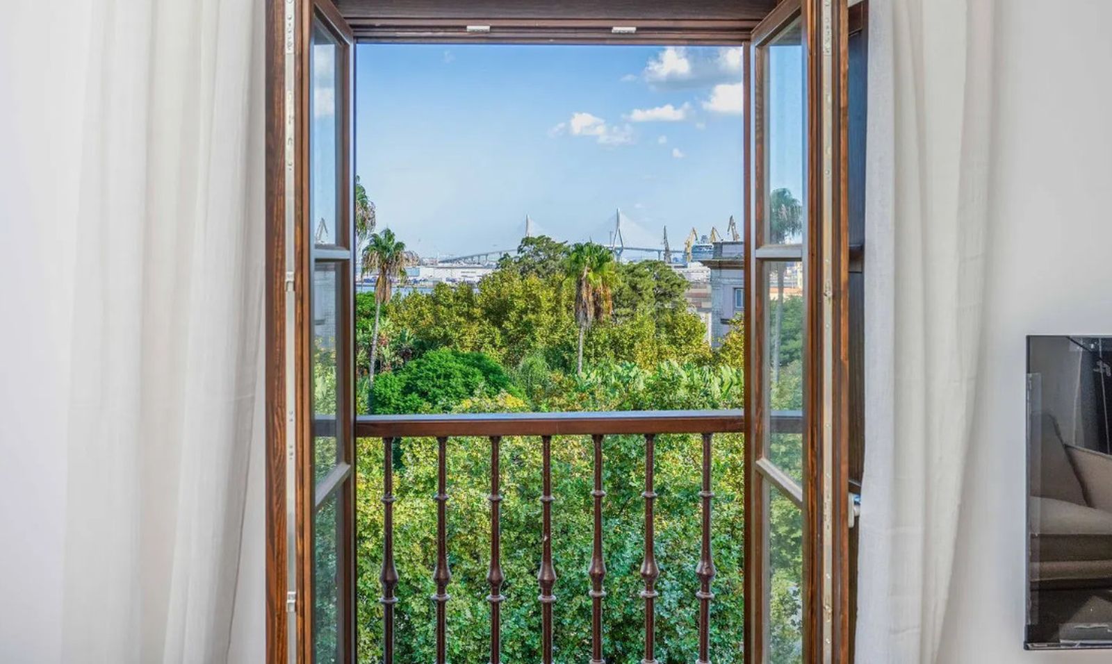 Ático con vistas al Puerto de Cádiz