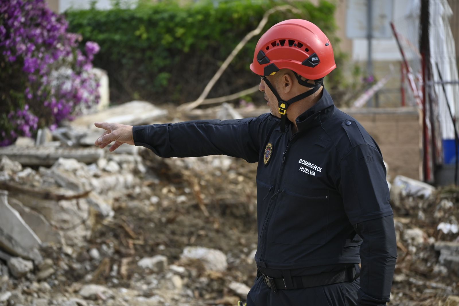 Simulacro de rescate de la Unidad Canina, en la Plaza de la Merced