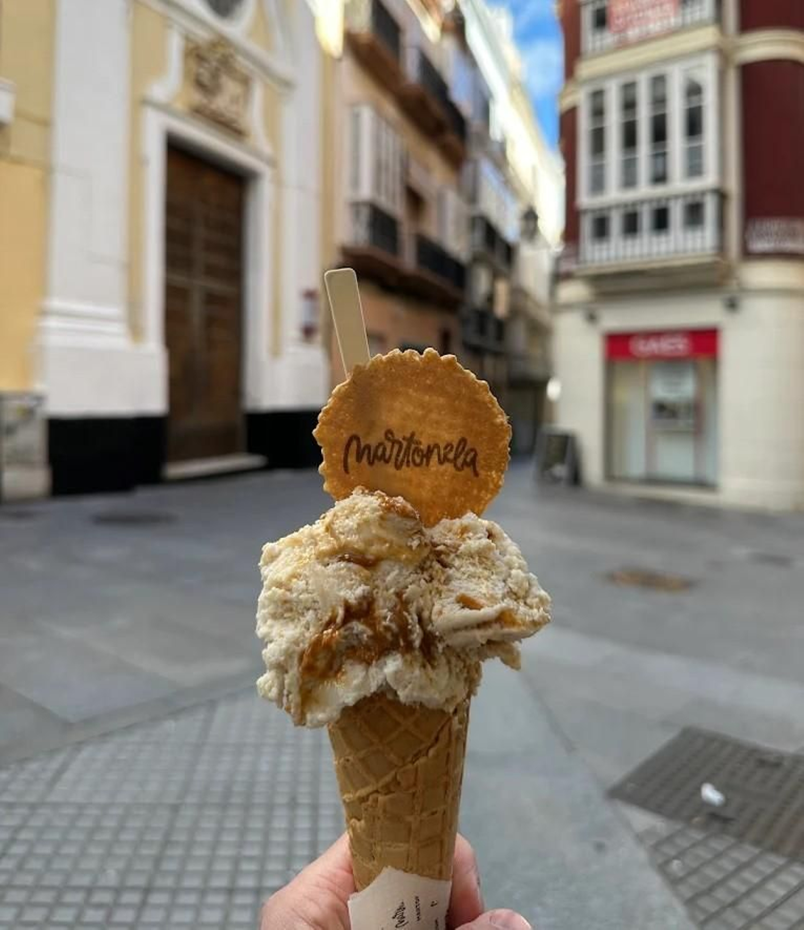 Martonela - helados y cafetería