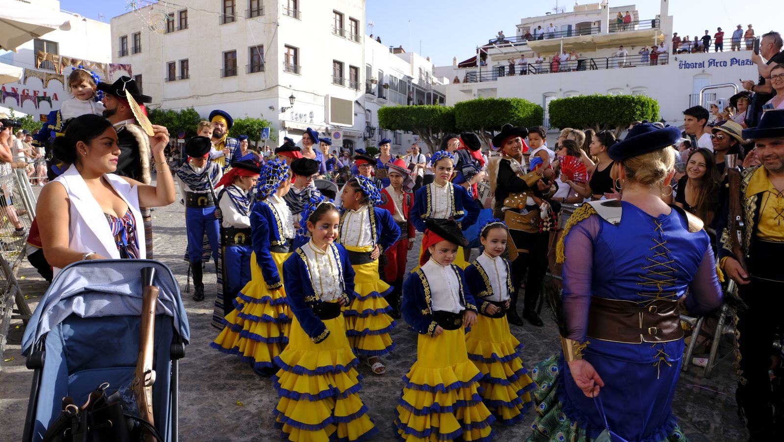 Imágenes del desfile de Moros y Cristianos de Mojácar