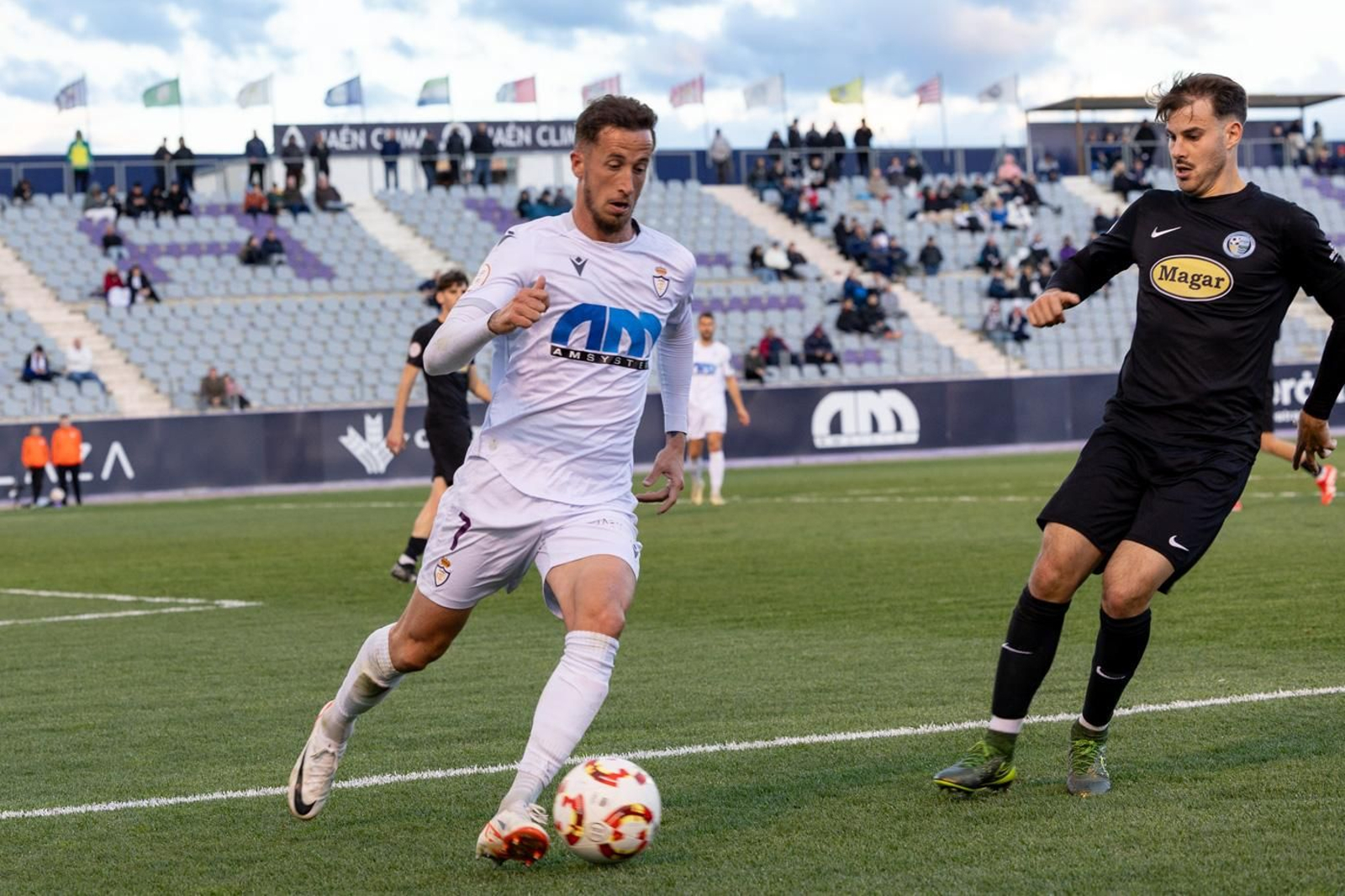 Las mejores fotos de la goleada del Real Jaén al Poli Ejido
