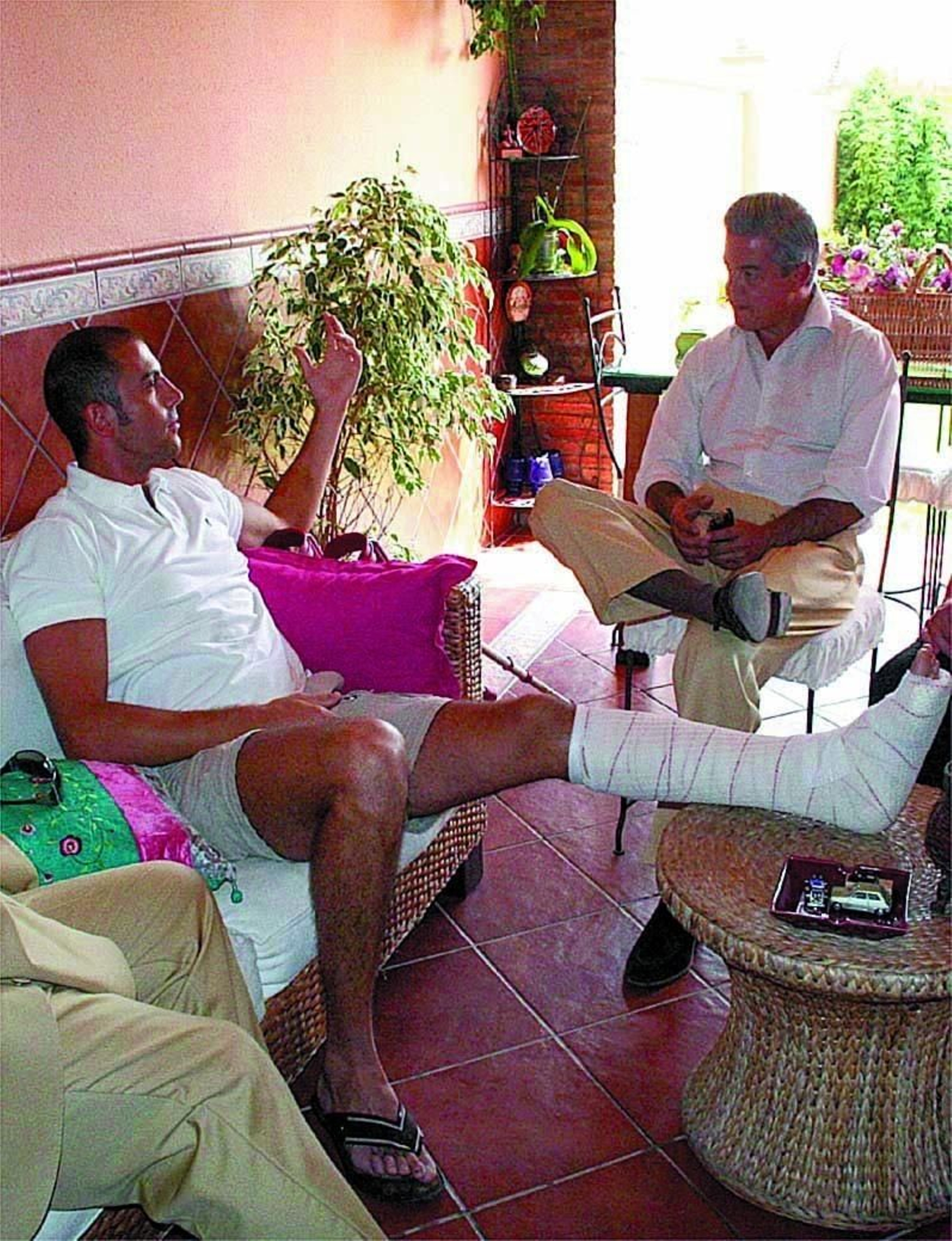 Ernesto Pérez Vera, con el entonces alcalde Juan Carlos Juárez en 2007.