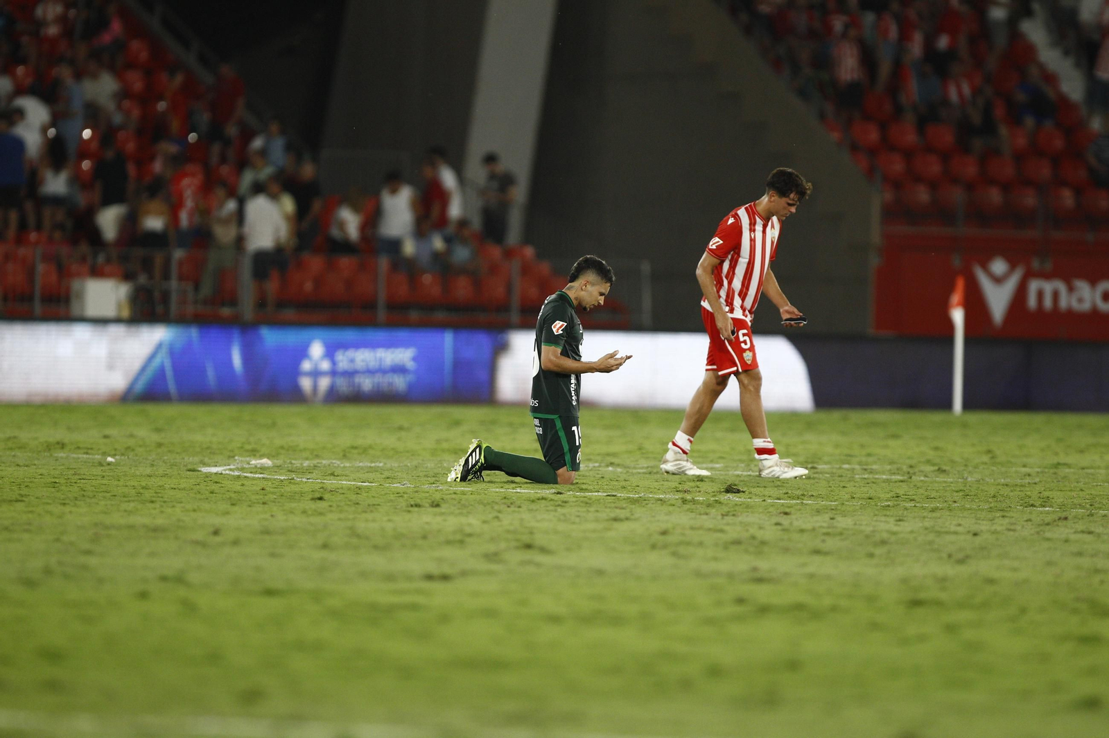 Las mejores fotos del partido U.D. Almería-Racing de Santander