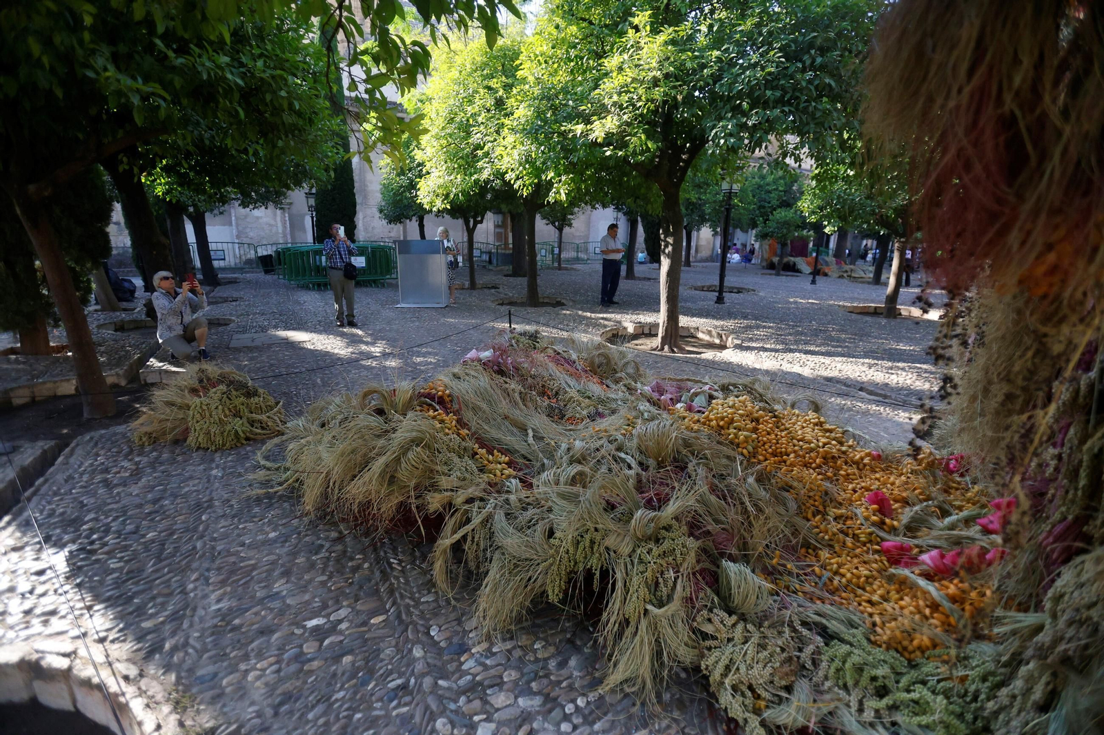Las creaciones de los artistas de Flora, en imágenes