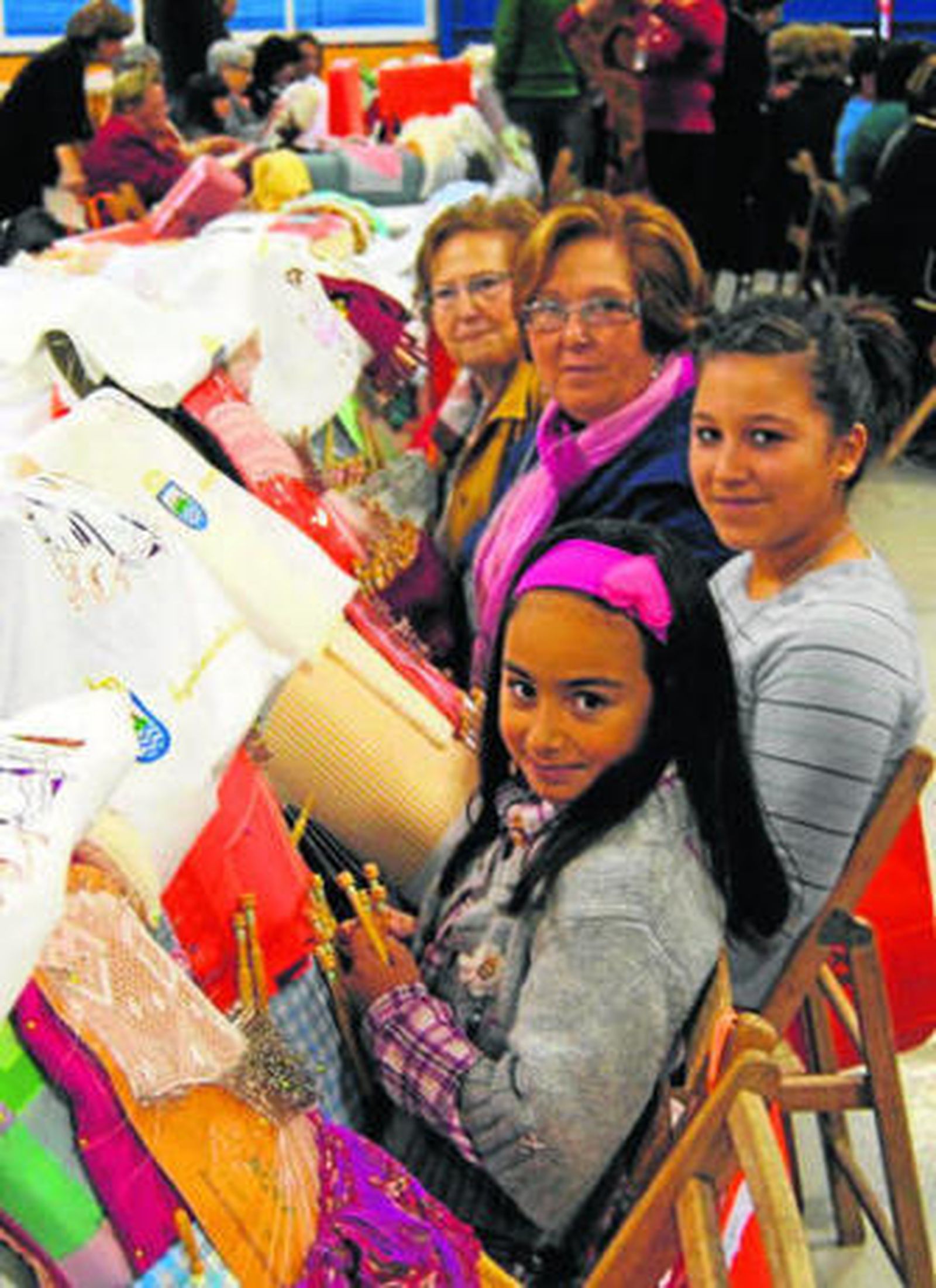 Gádor encaja en su calendario el día de las bolilleras