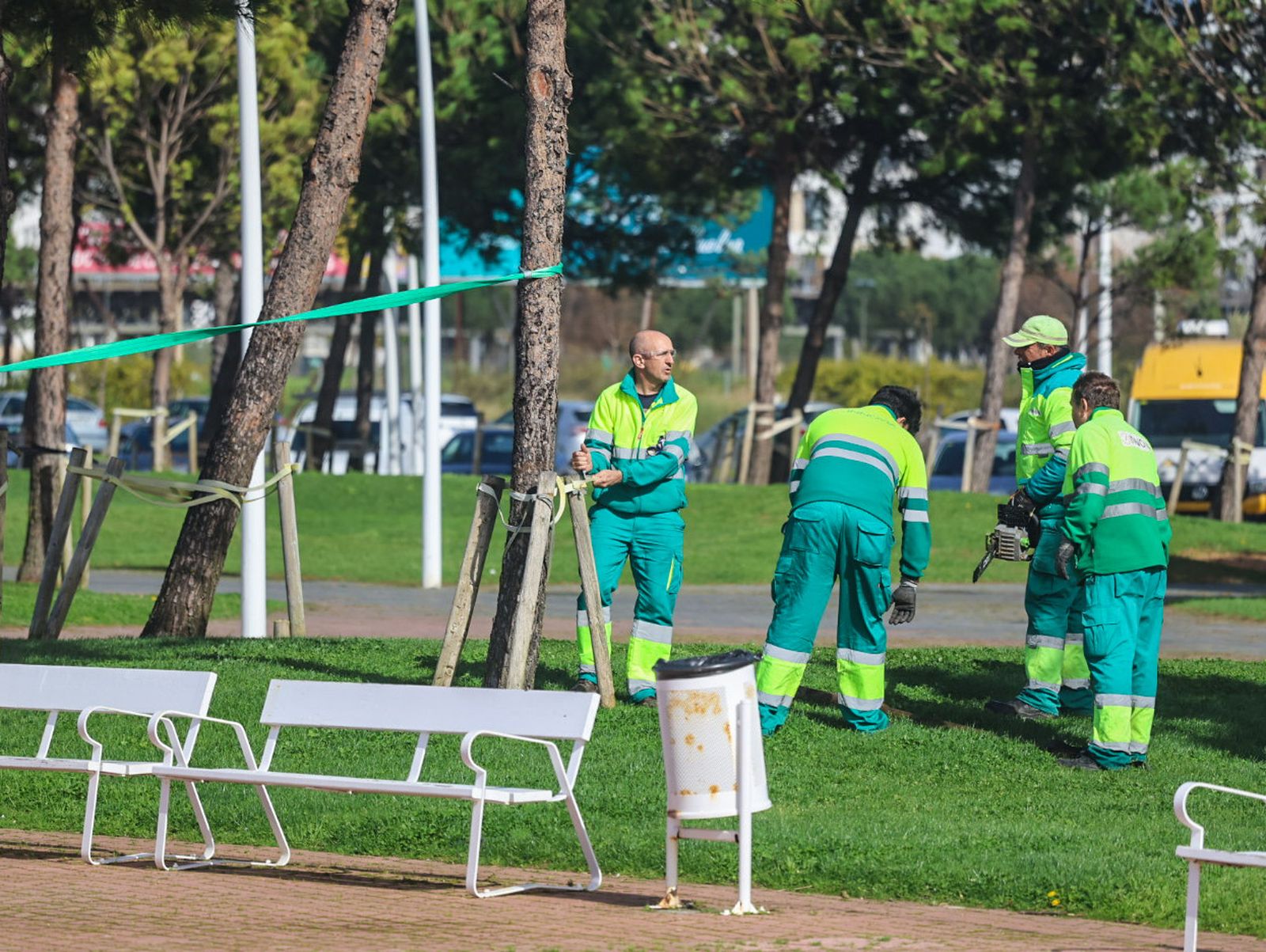 Fotografías del ambiente en la ciudad con el paso de la borrasca Leonardo