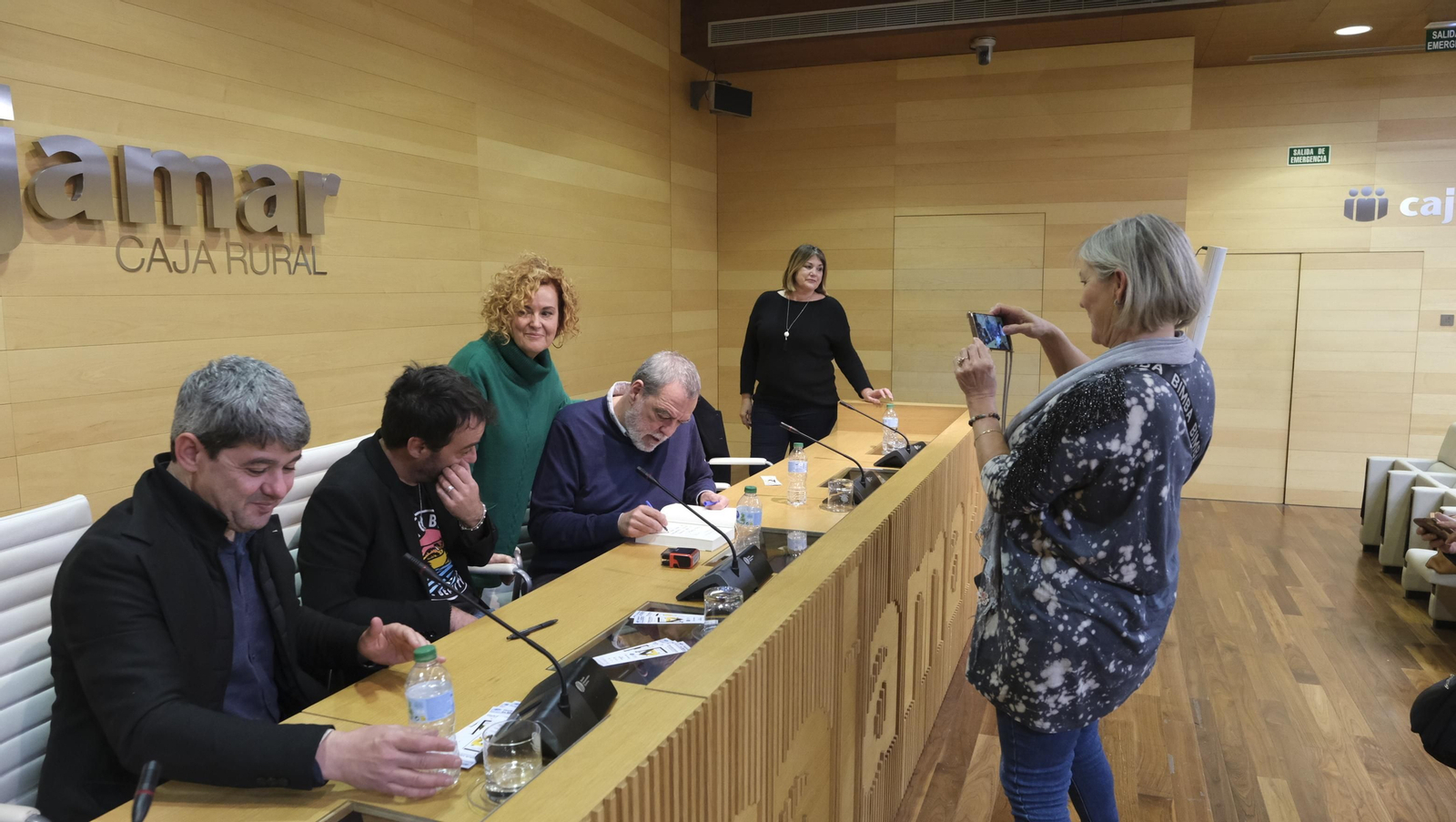 Imágenes de Diario de los Libros con Carmen Mola