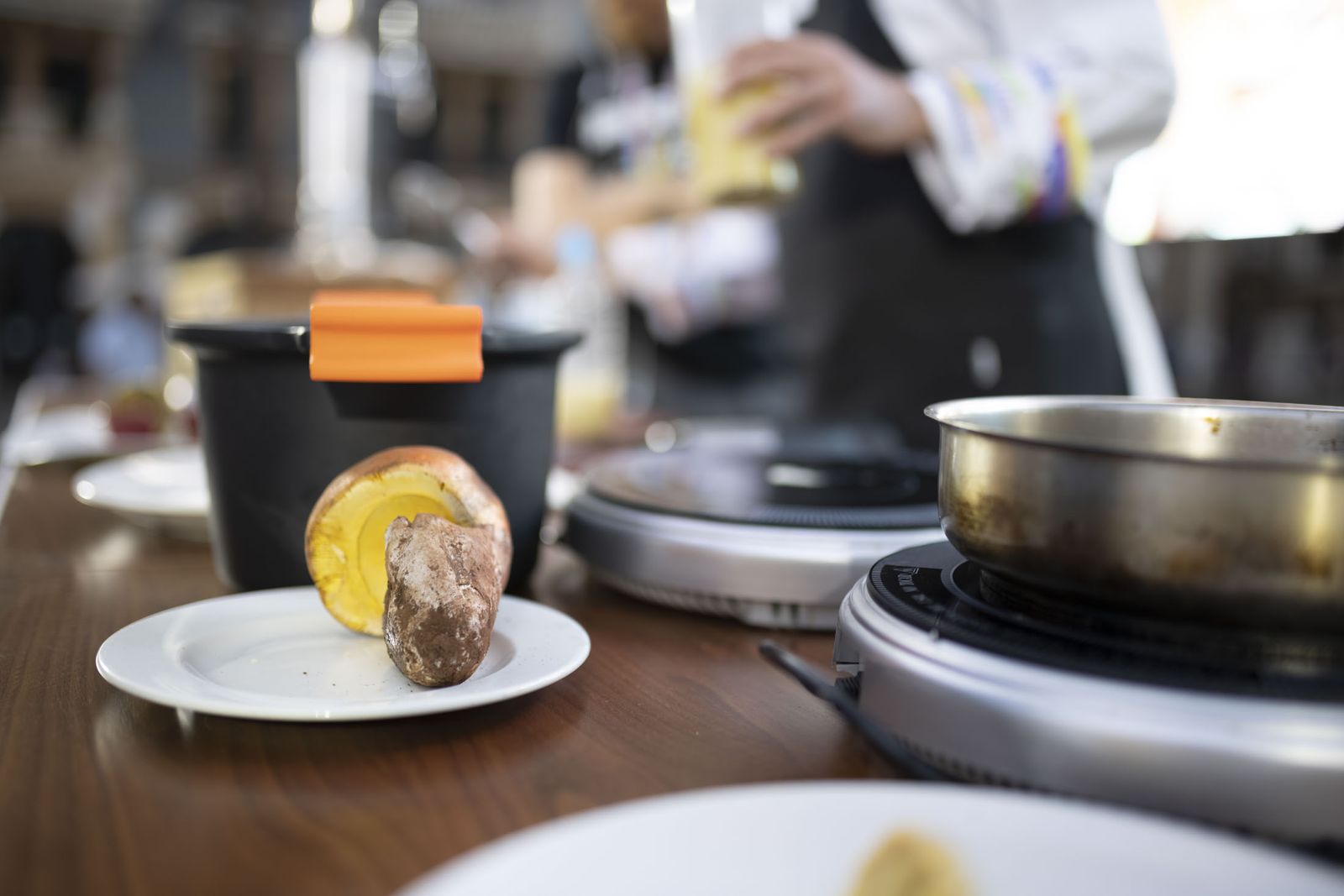 Los mejores chefs cocinan en la calle: Restaurante Montecruz