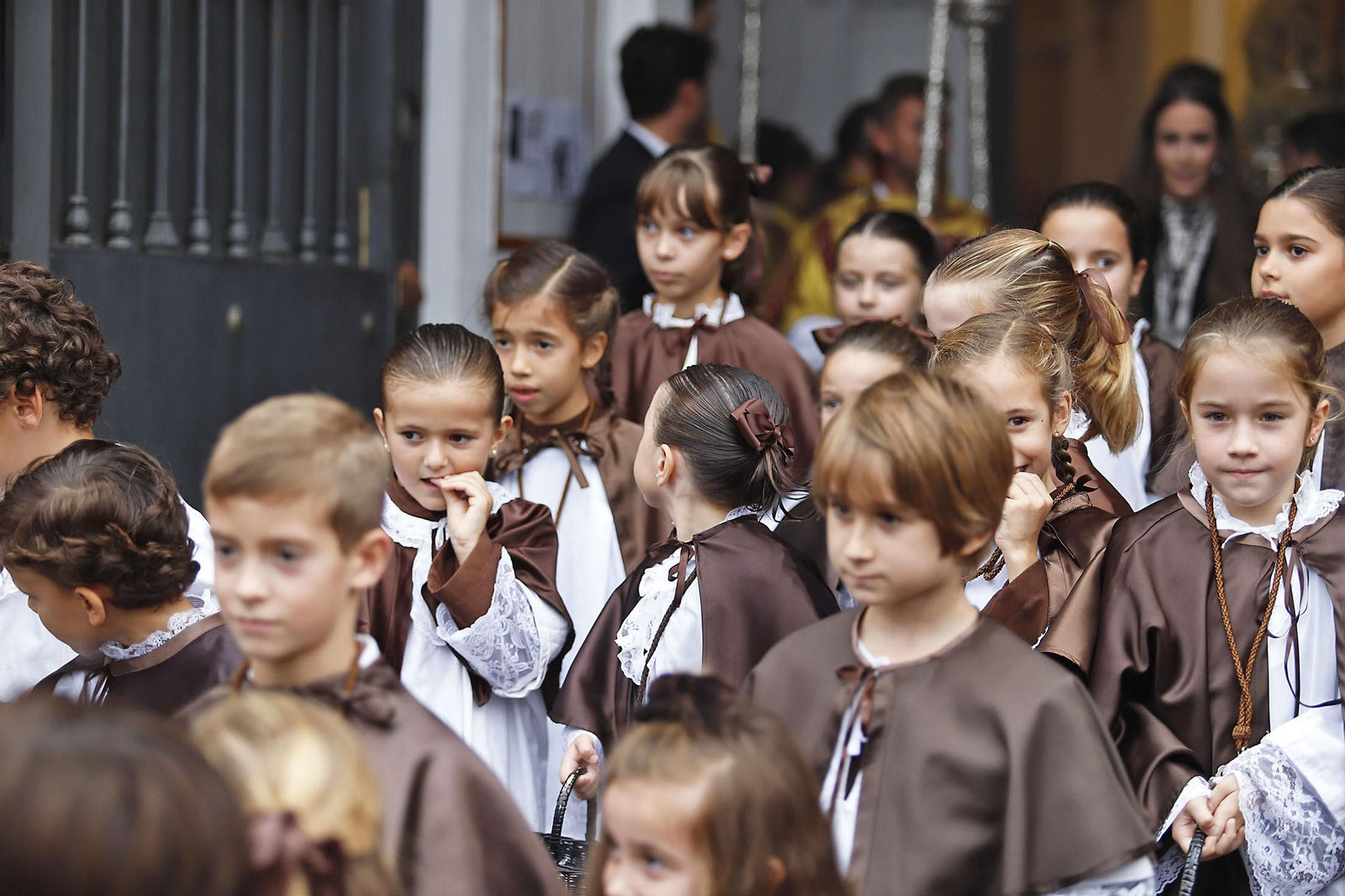 Imágenes de la salida extraordinaria de la Virgen del Rocío y Esperanza