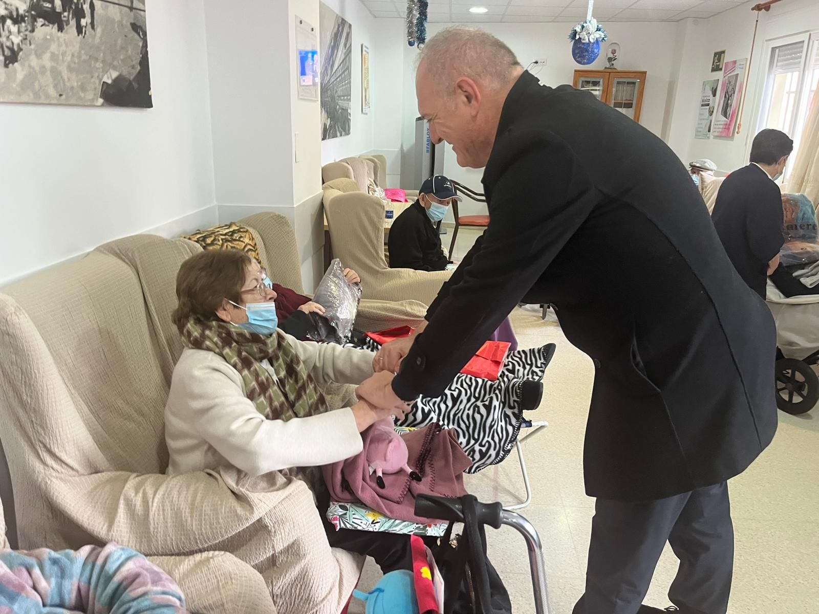 La mágica cabalgata de los Reyes Magos en Cuevas del Almanzora, en imágenes