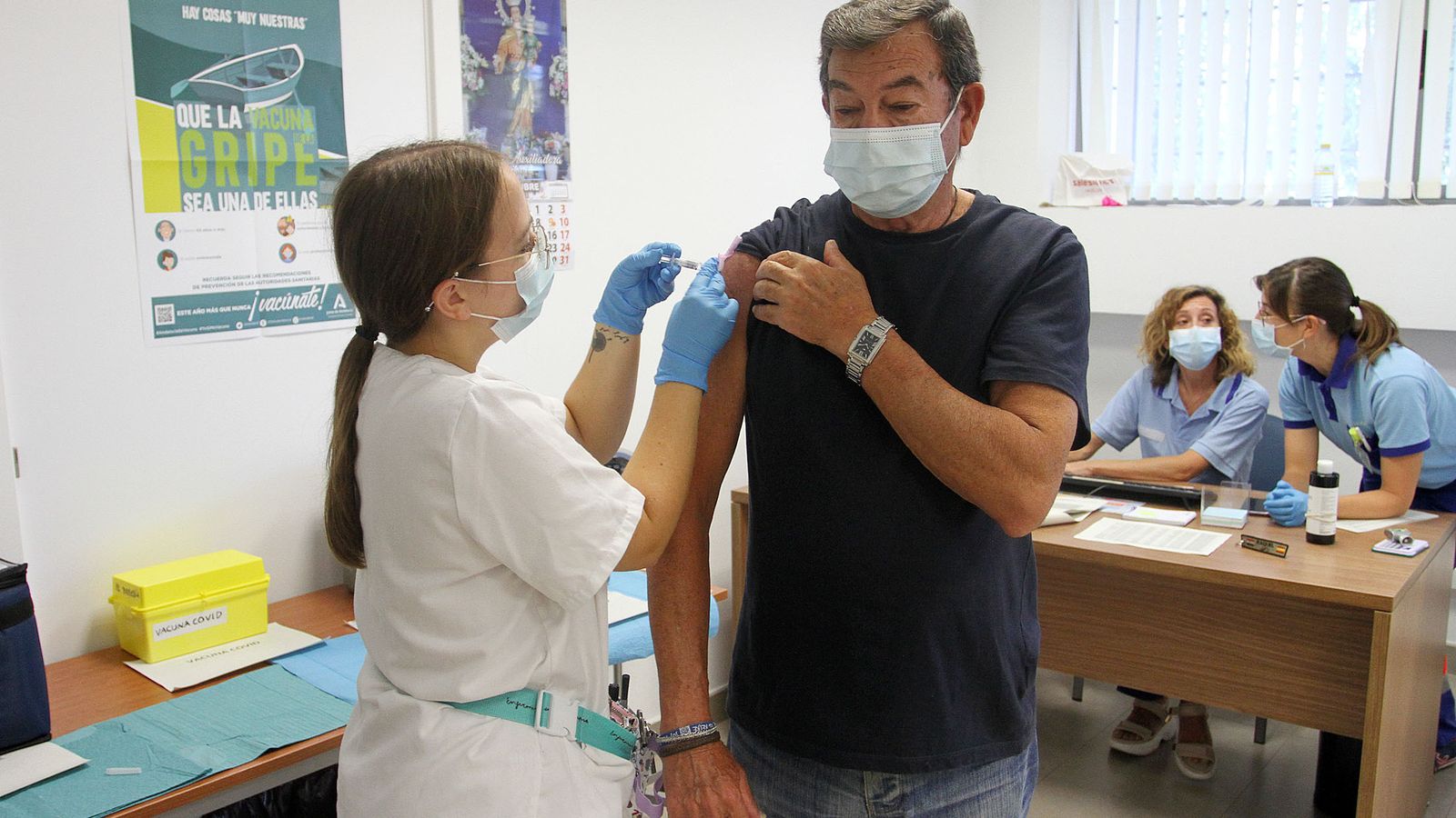 Vacunación contra la gripe en Huelva.
