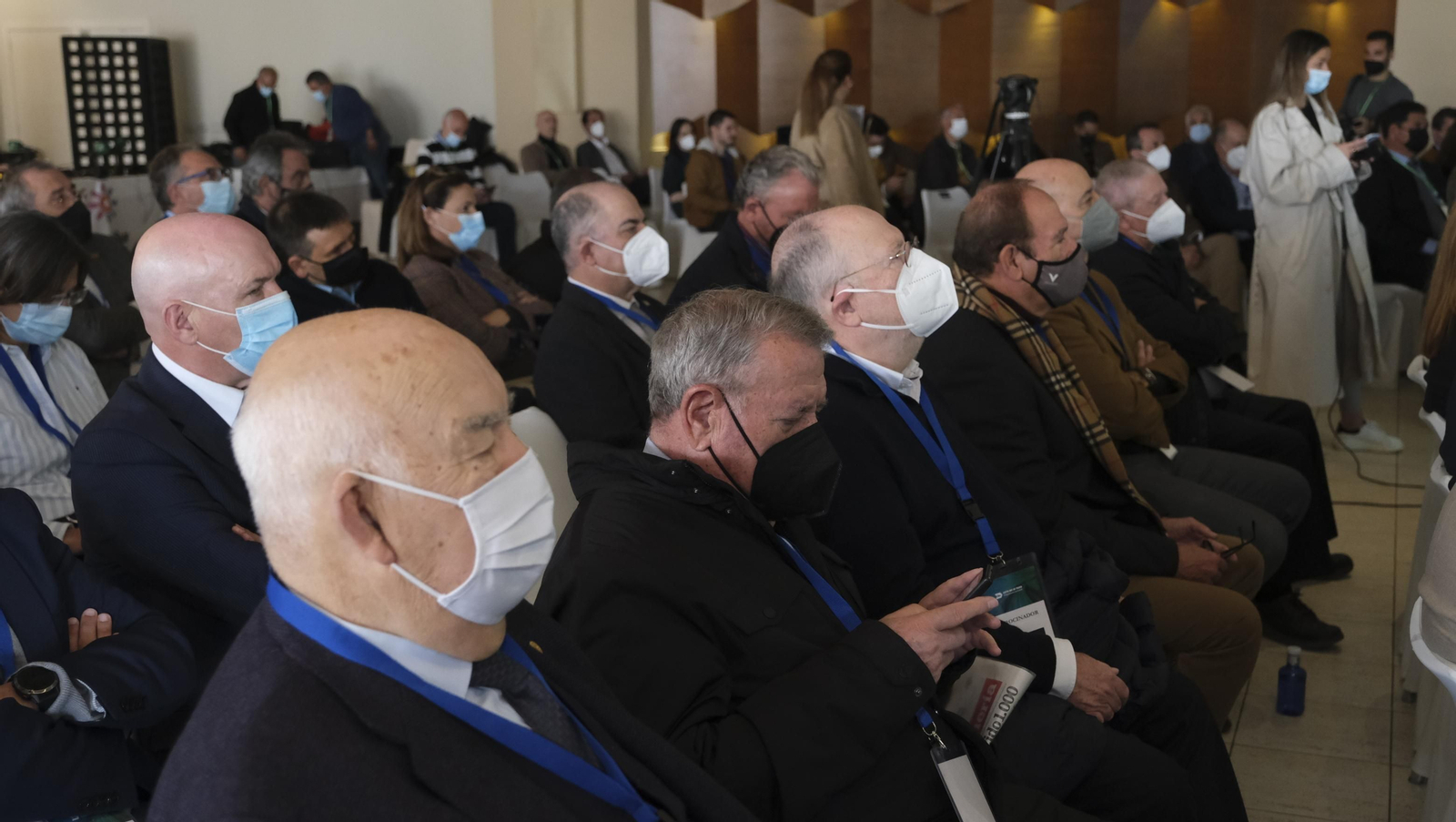 Fotogalería acto reivindicación del AVE en Vera. Almería