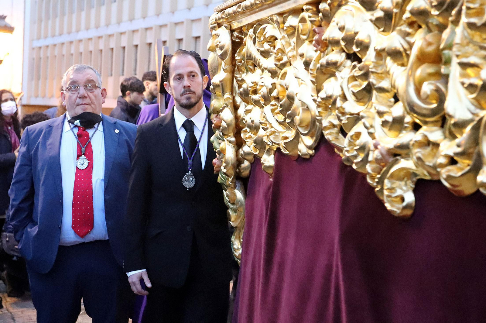 Imágenes de Pasión en su procesión por Huelva