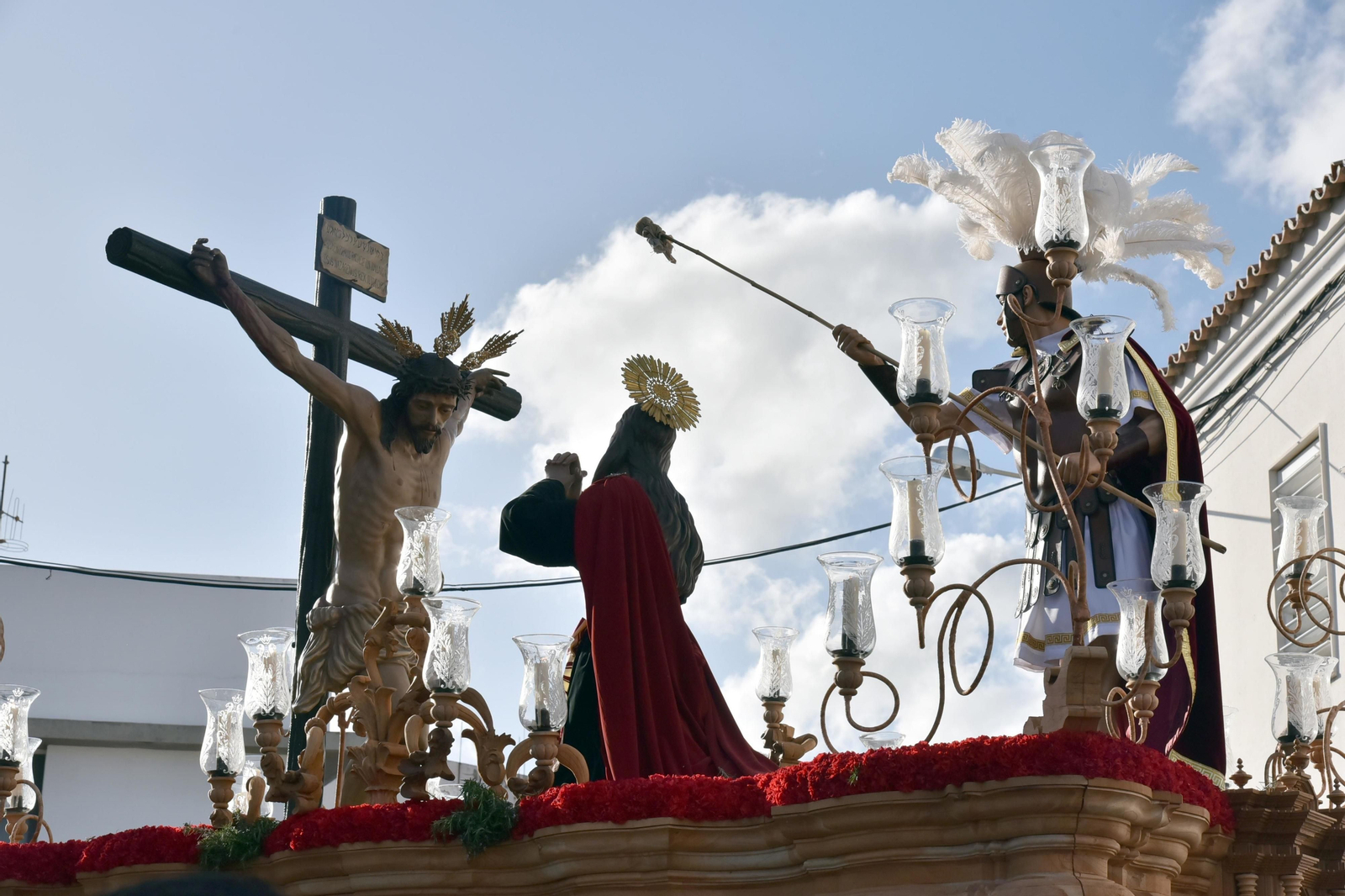 Las imágenes de la Esperanza en La Línea