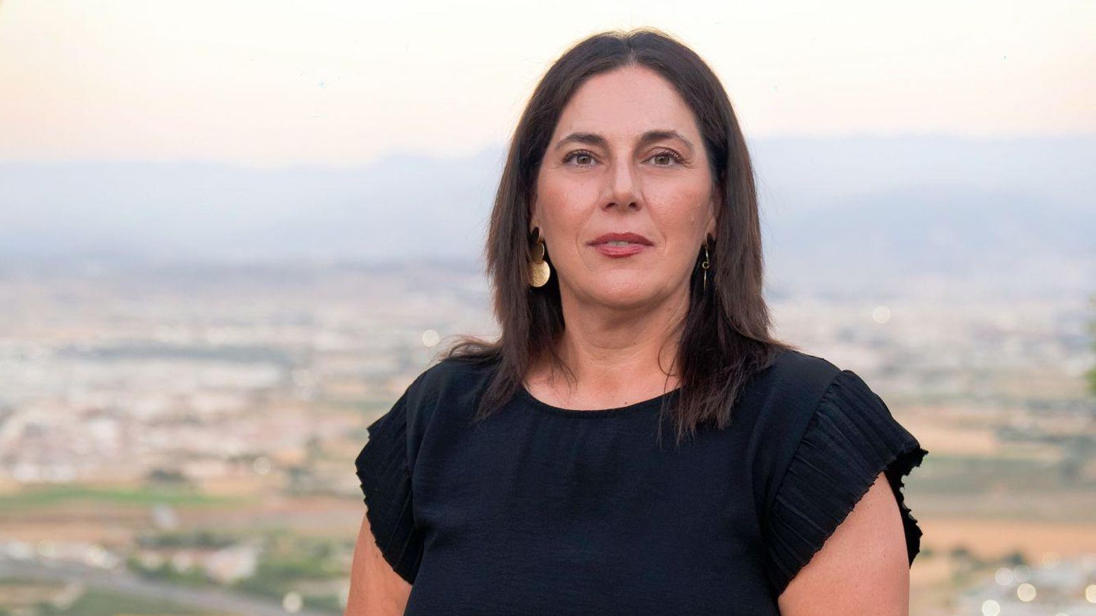 La alcaldesa de Atarfe, Yolanda Fernández.