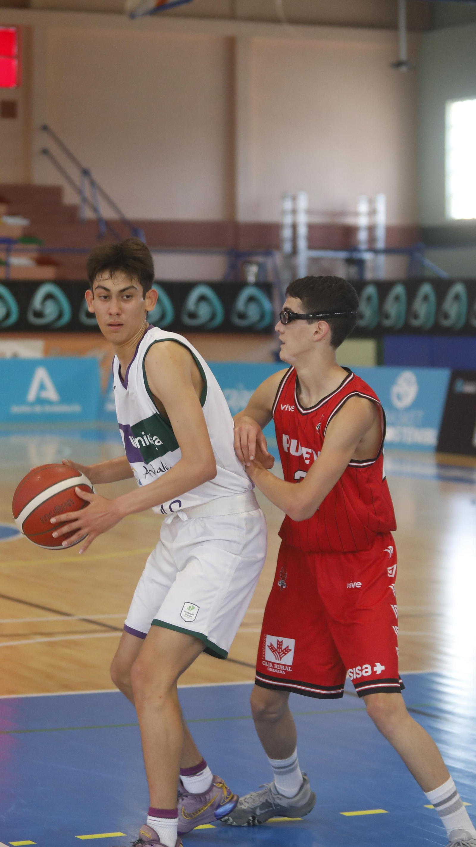 Las fotos de las semifinales del Cadeba infantil masculino de La Línea