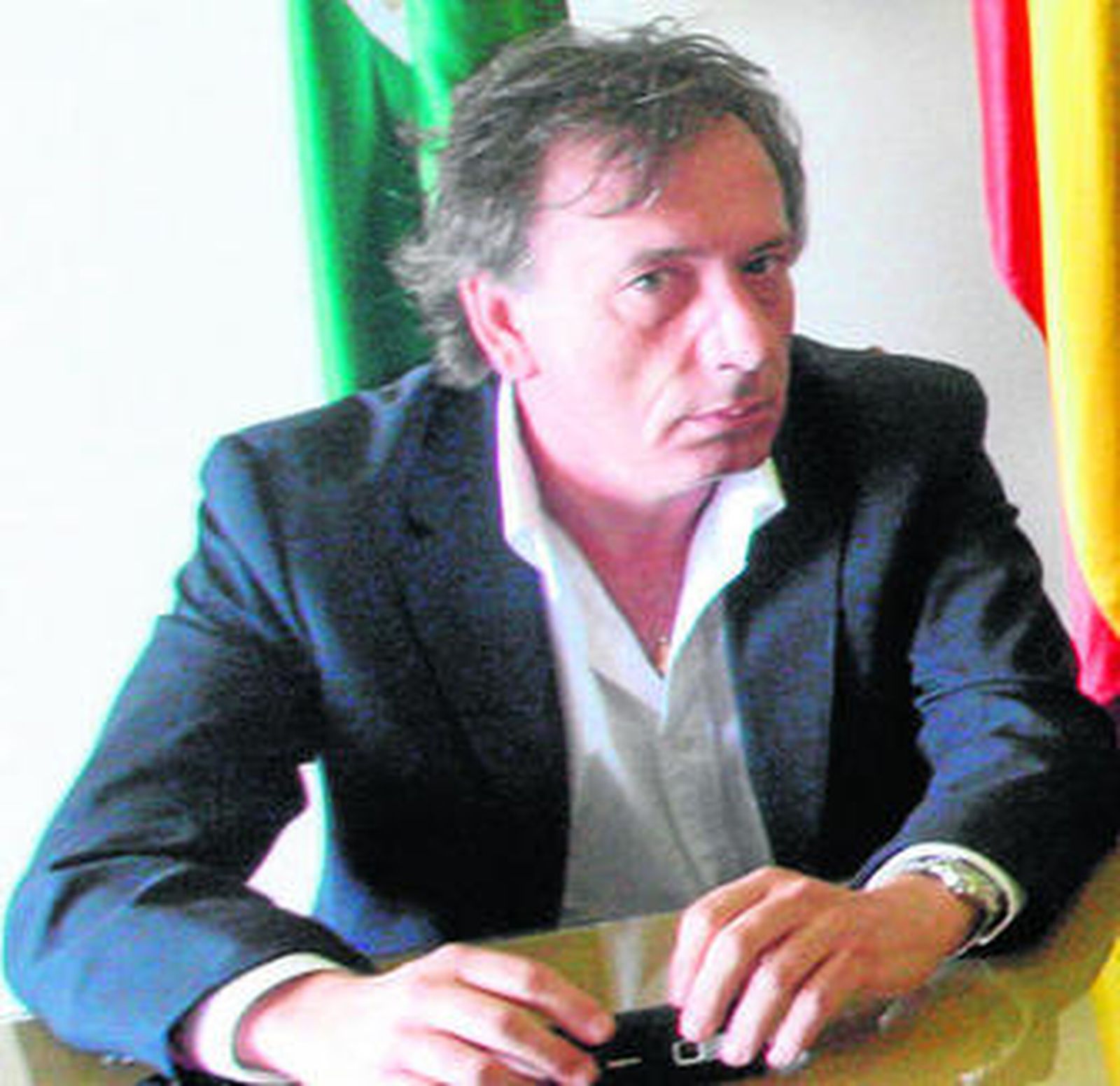 Carlos Torres, el pasado mes, en una rueda de prensa del mercado.