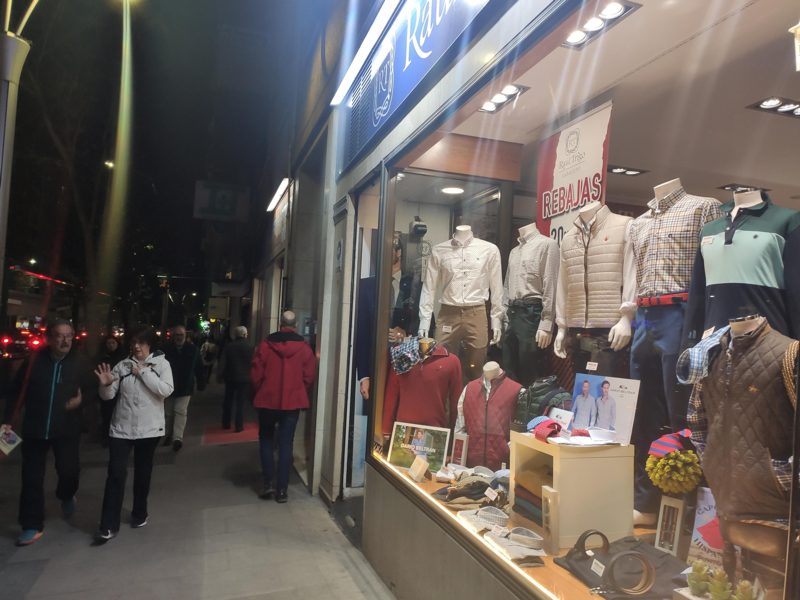 Pequeño comercio en el Gran Eje.