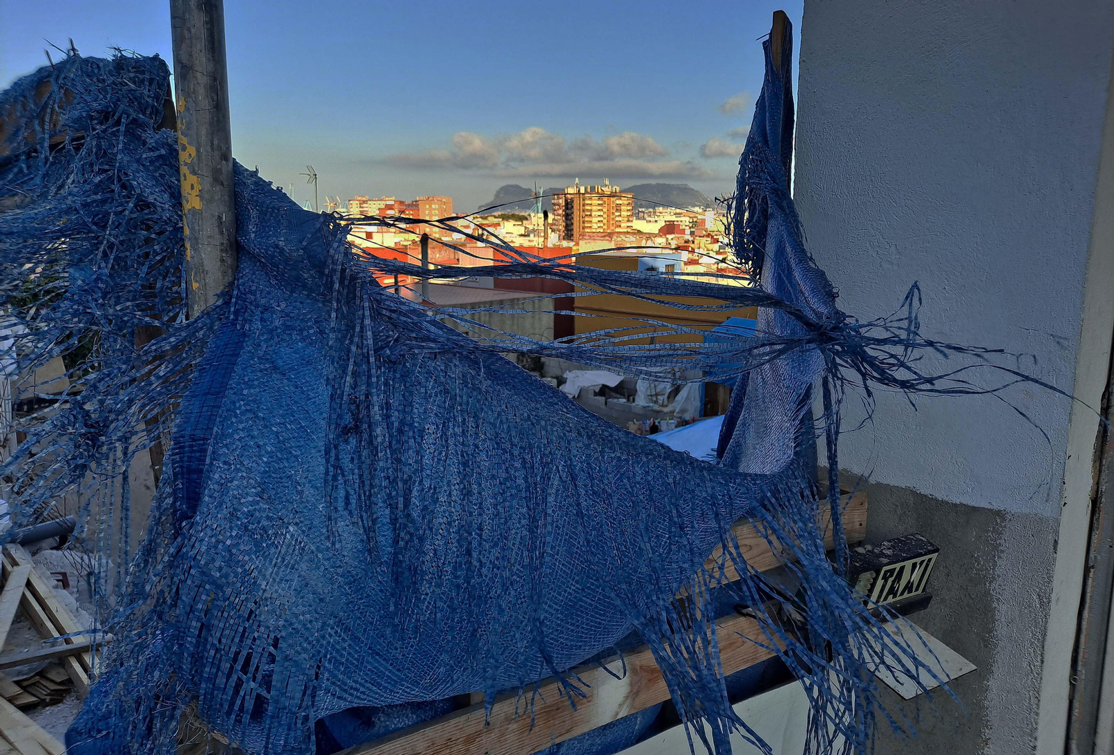 Fotos de La Bajadilla, en Algeciras, tras los incidentes del fin de semana