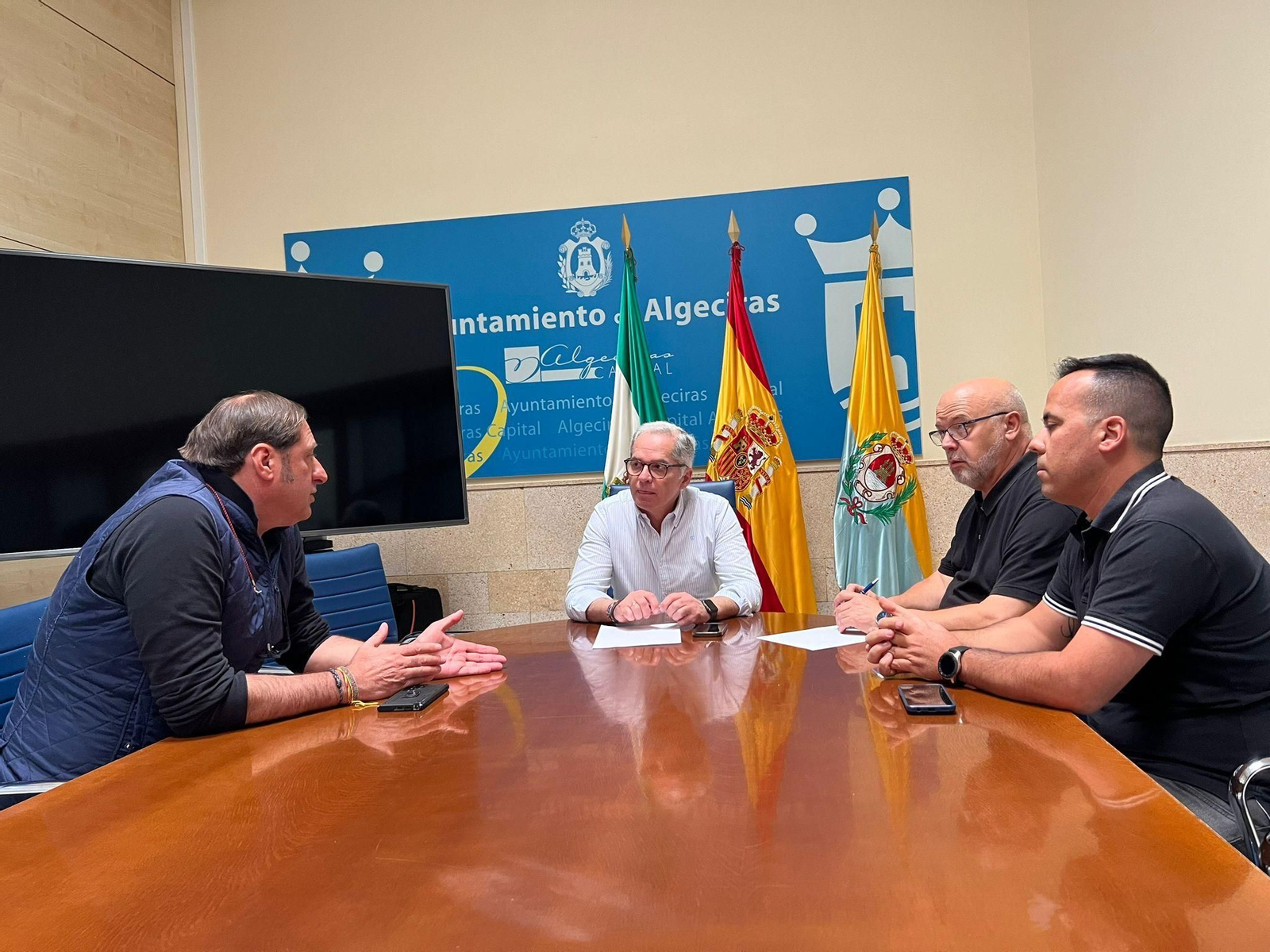 La reunión entre Jacinto Muñoz y Miguel Alberto Díaz.