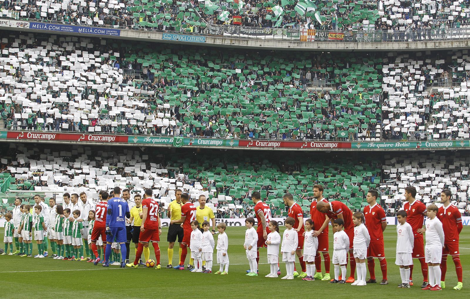 El Betis-Sevilla, en imágenes