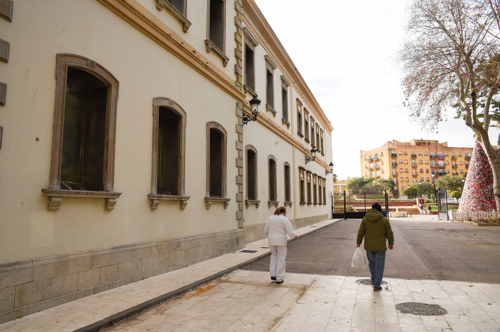 Vista lateral del Museo Cruz Herrera.