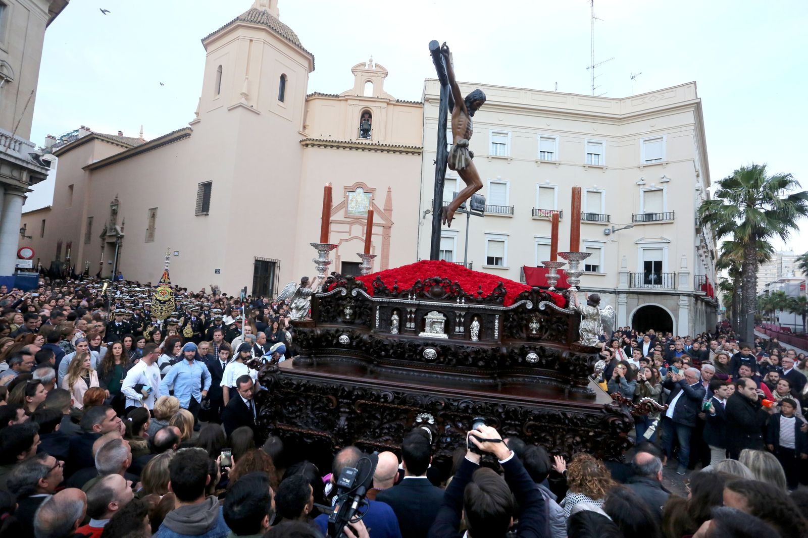 Las imágenes de la Buena Muerte en Huelva