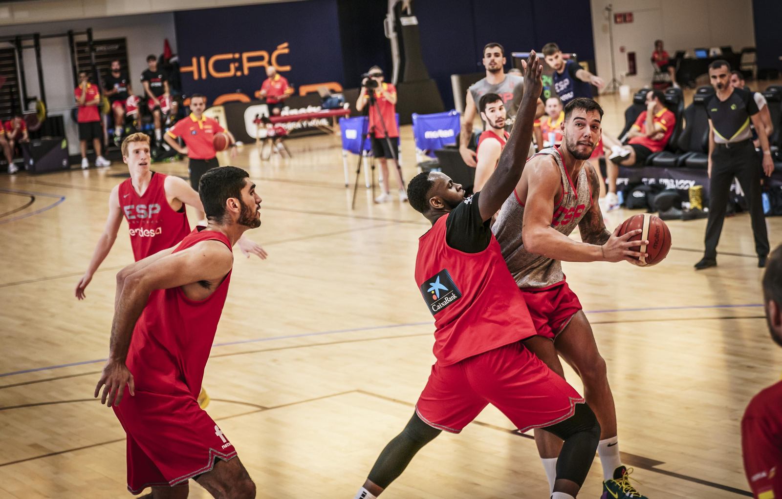 Sesión de la selección española en The Embassy