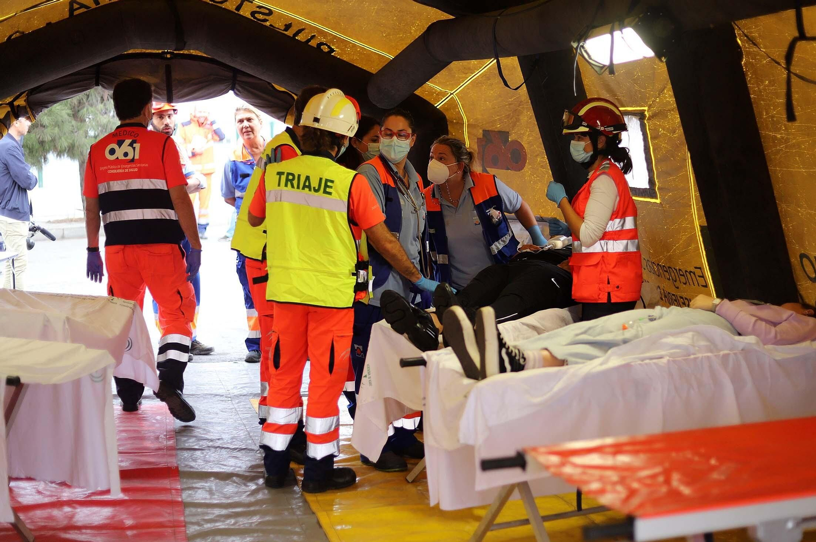 Simulacro de accidente en el Puerto de Huelva dentro del ejercicio regional RespuestA22, en imágenes
