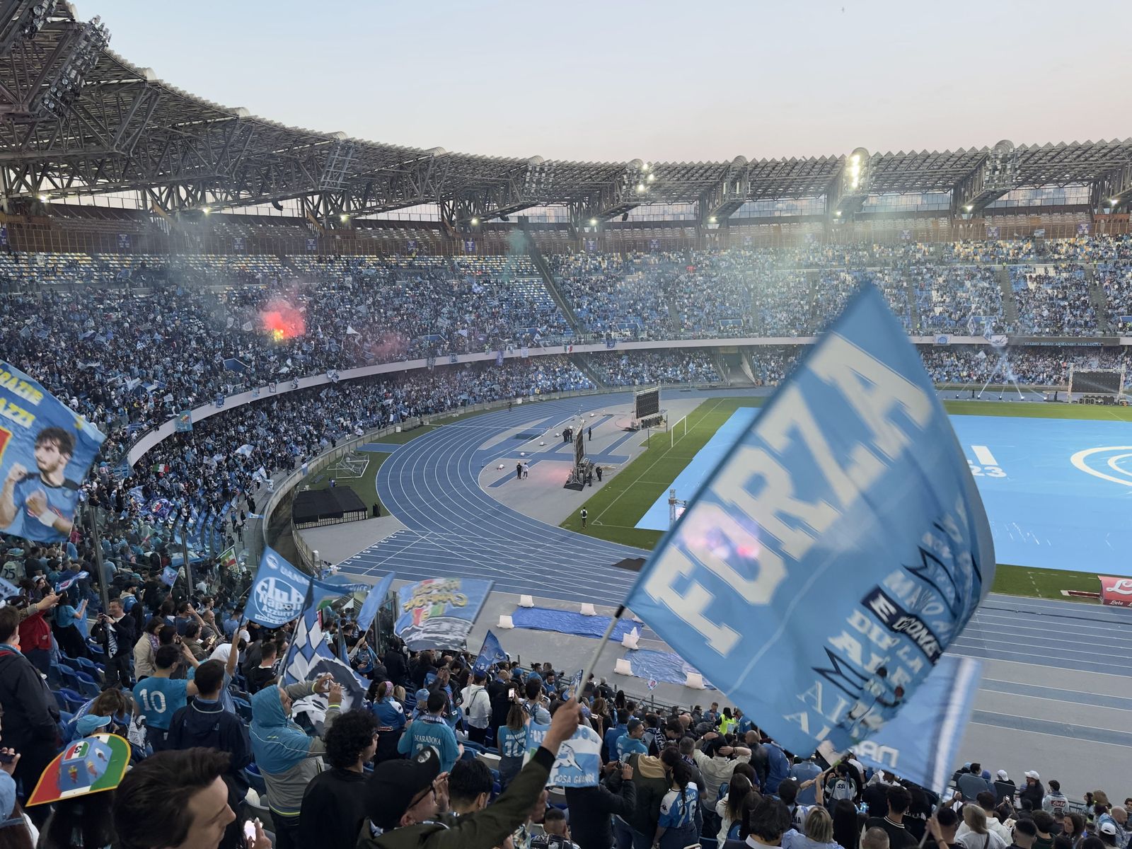 Las fotos de la locura de Nápoles