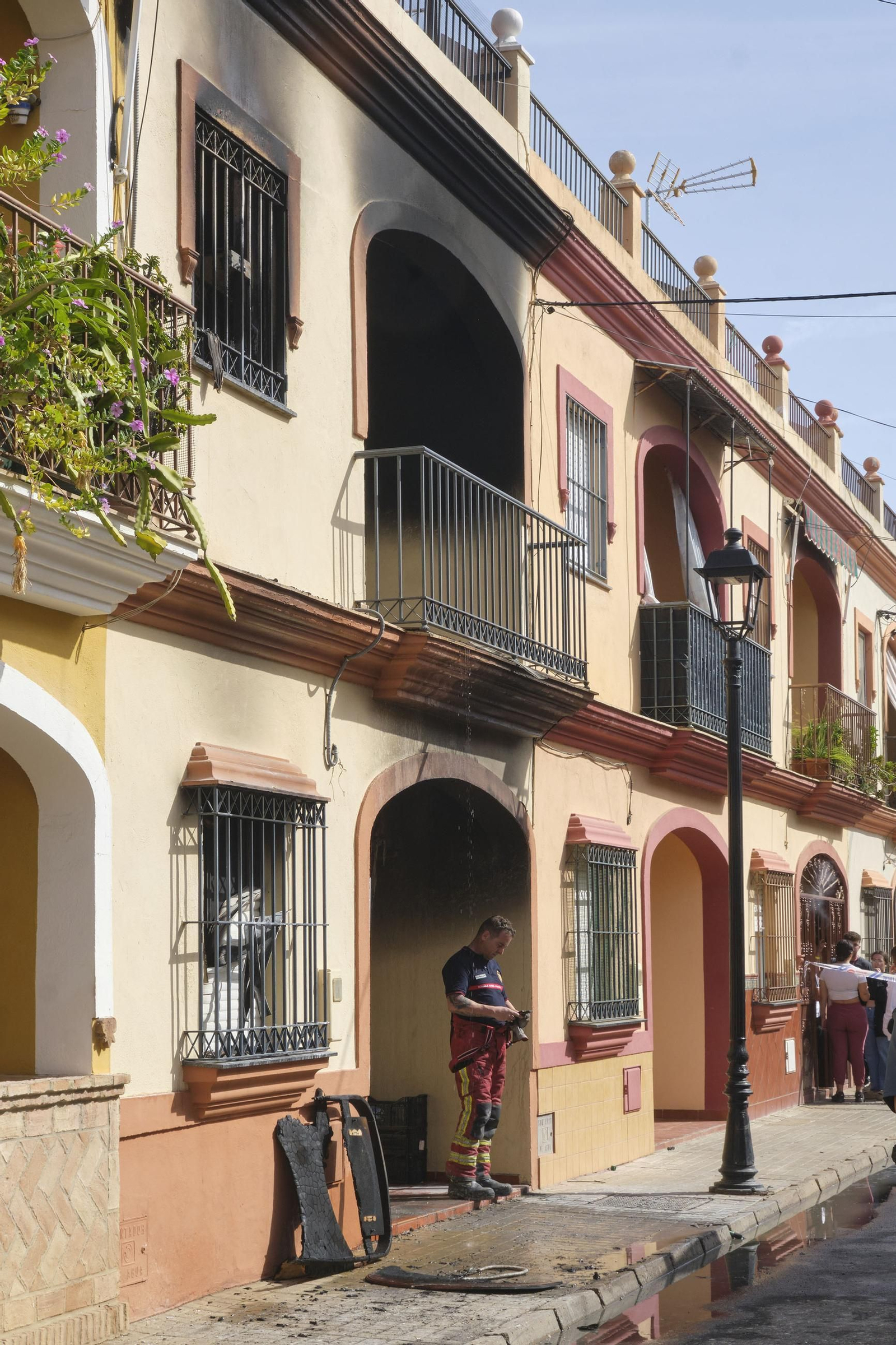 Incendio en Guillena, donde fallecen cuatro miembros de una misma familia